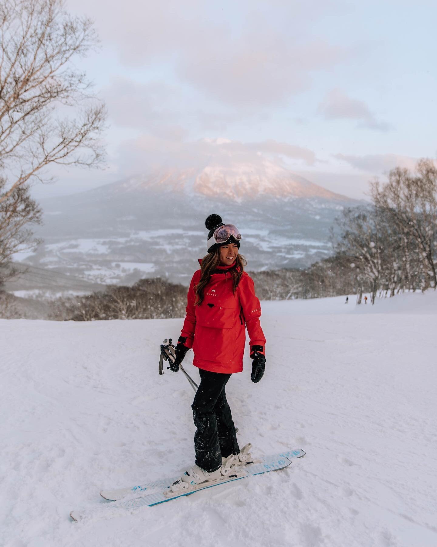 powder paradise

after three years of planning and postponing, so happy to have crossed &ldquo;ski in japan&rdquo; off my bucket list!

If you&rsquo;re planning a similar trip, here&rsquo;s some things to keep in mind!

❄️ Consider purchasing an @iko