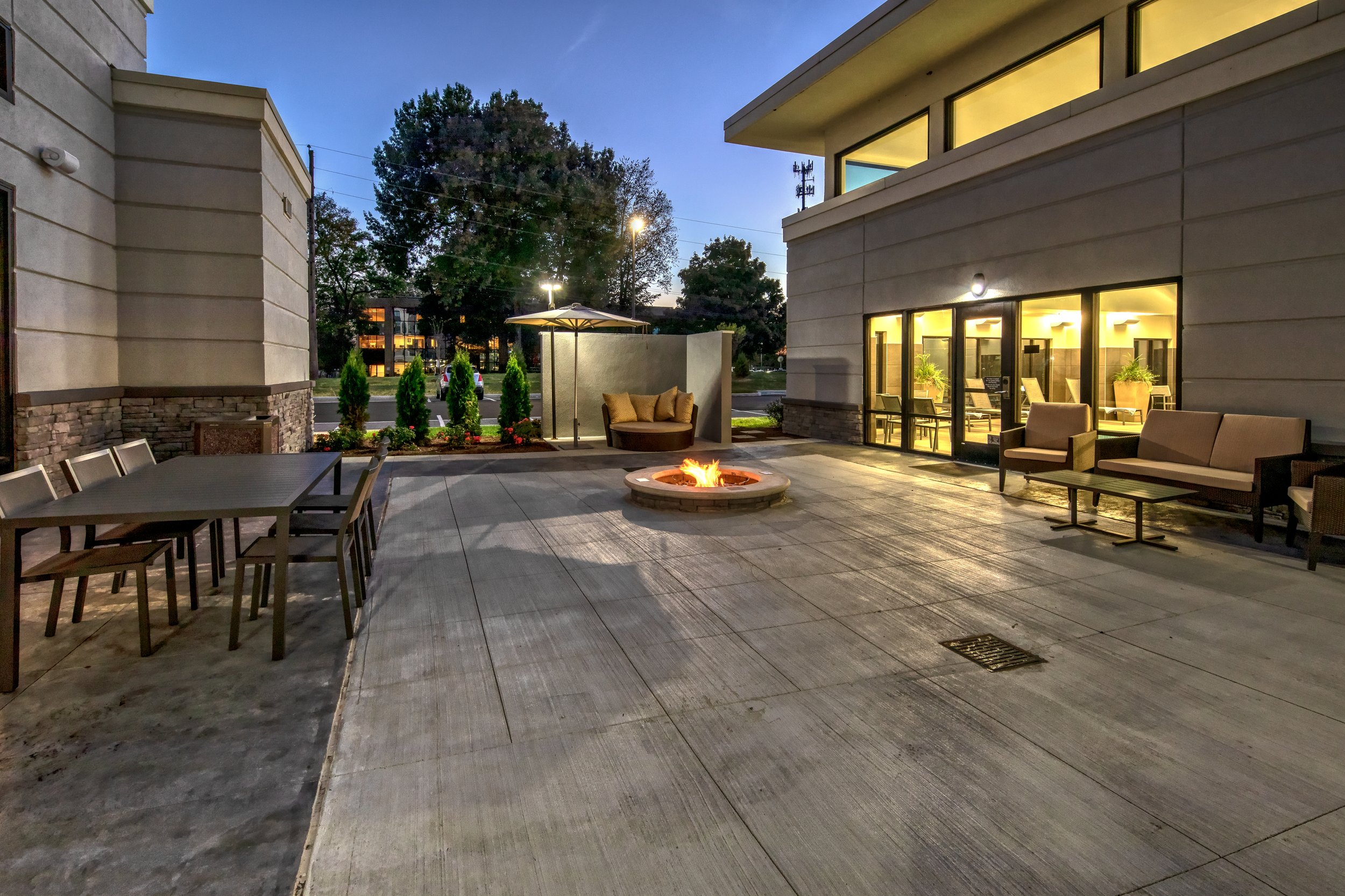 Copy of PATIO_9635.jpg