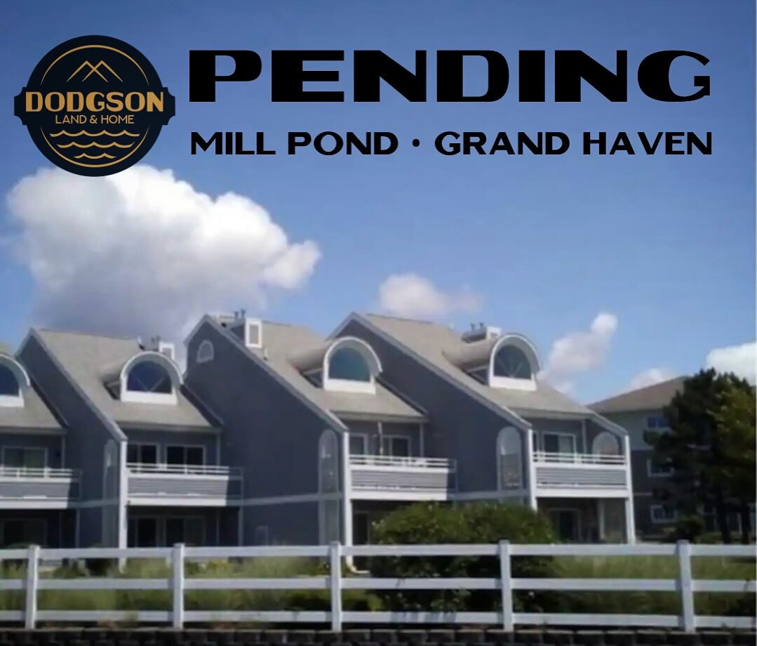 ✨Grand Haven✨Off-market dockside condo now pending! 🛥️ 

Congrats to Melissa on another lakeshore deal! 

Contact her today for the results you&rsquo;ve been looking for - skills and experience is what it takes to deal in luxury lakeshore properties