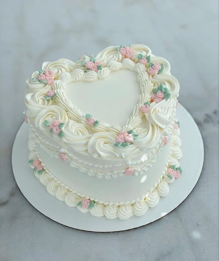 Vintage Sweetheart Cake Class