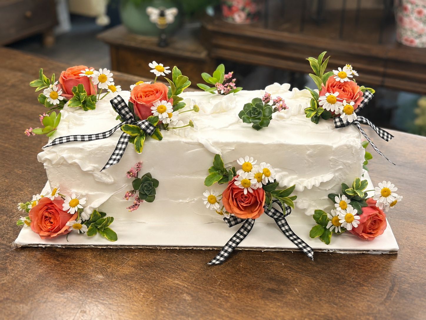 Garden Party Table Runner Cake Class
