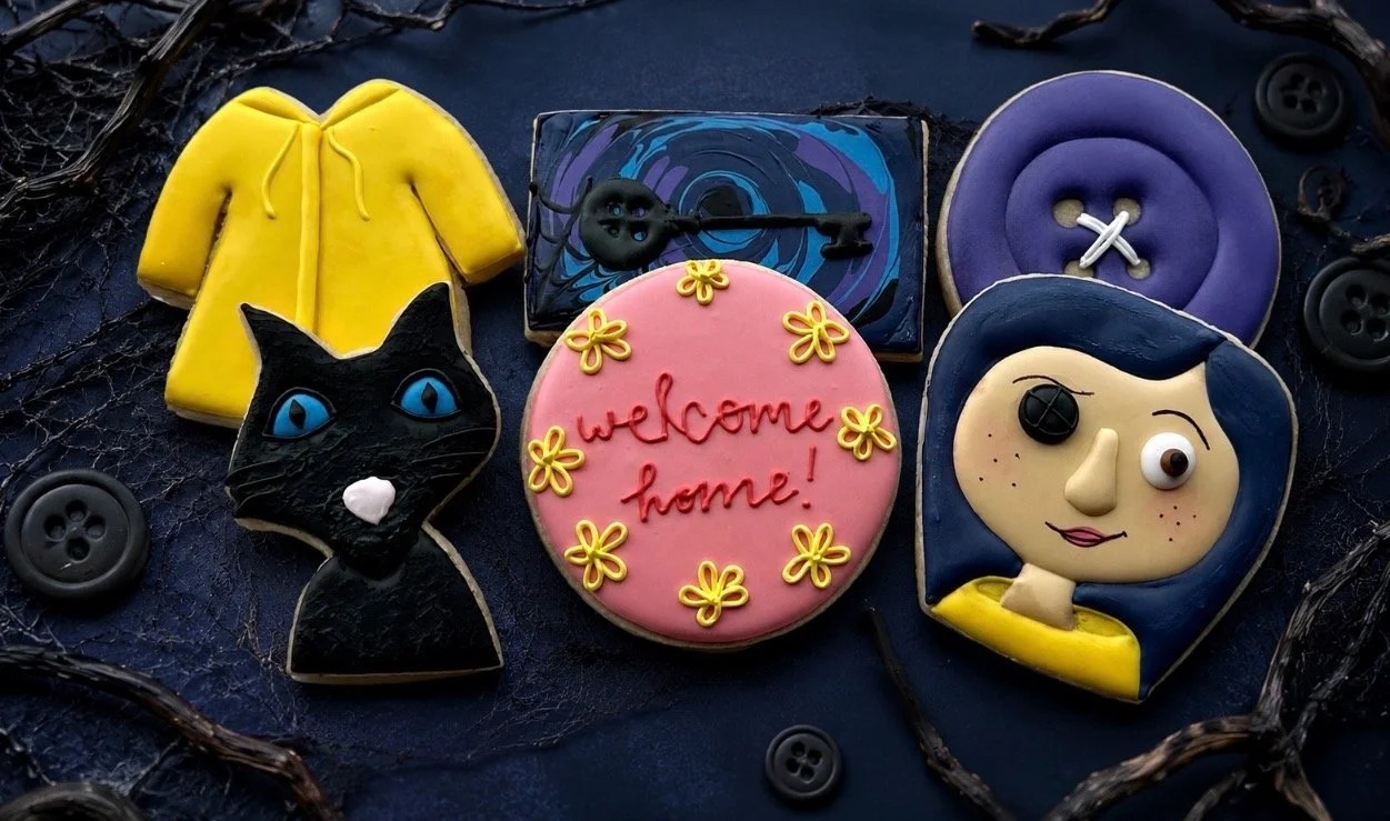 🪡 Button Eyes: A Coraline-Inspired Cookie Class