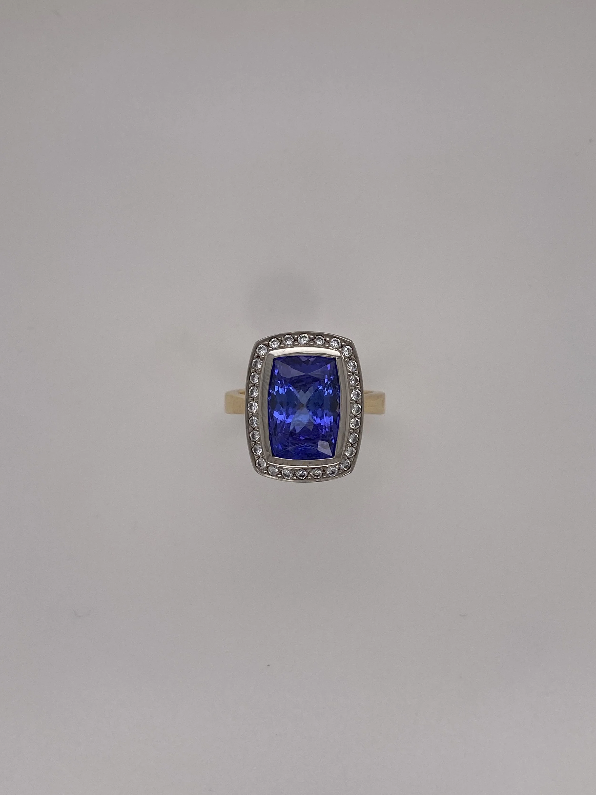 Tanzanite & Diamond Two tone Ring