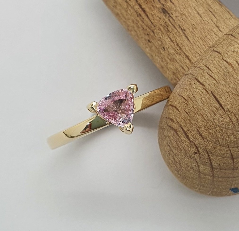 Pink+Sapphire+Trilliant+Ring.jpg