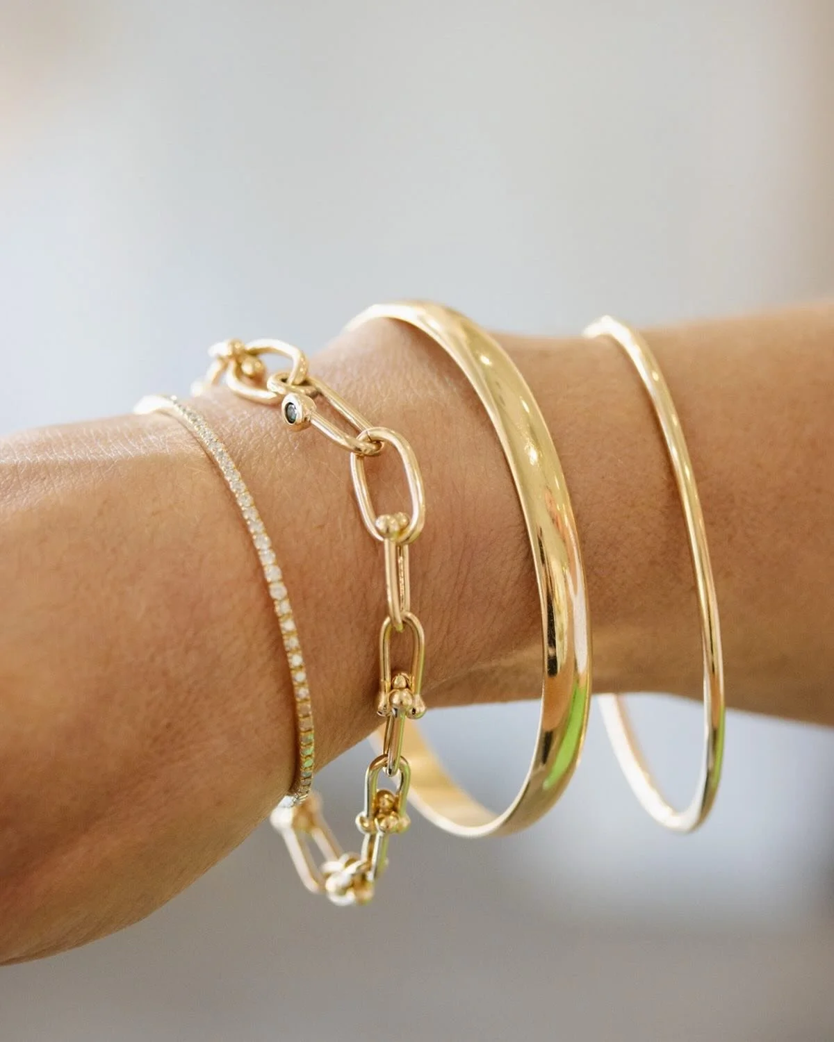 The perfect way to add layers this Autumn 

#goldbraceletnz #bluediamond #braceletstack