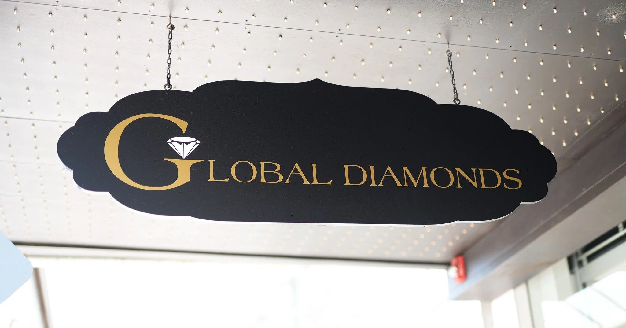 Because luxury should have options...

From signature styles to custom creations, here at Global Diamonds, we offer lab as well as natural diamonds.

We create jewellery with the same craftsmanship and the same shine, crafted by us, for you to love f
