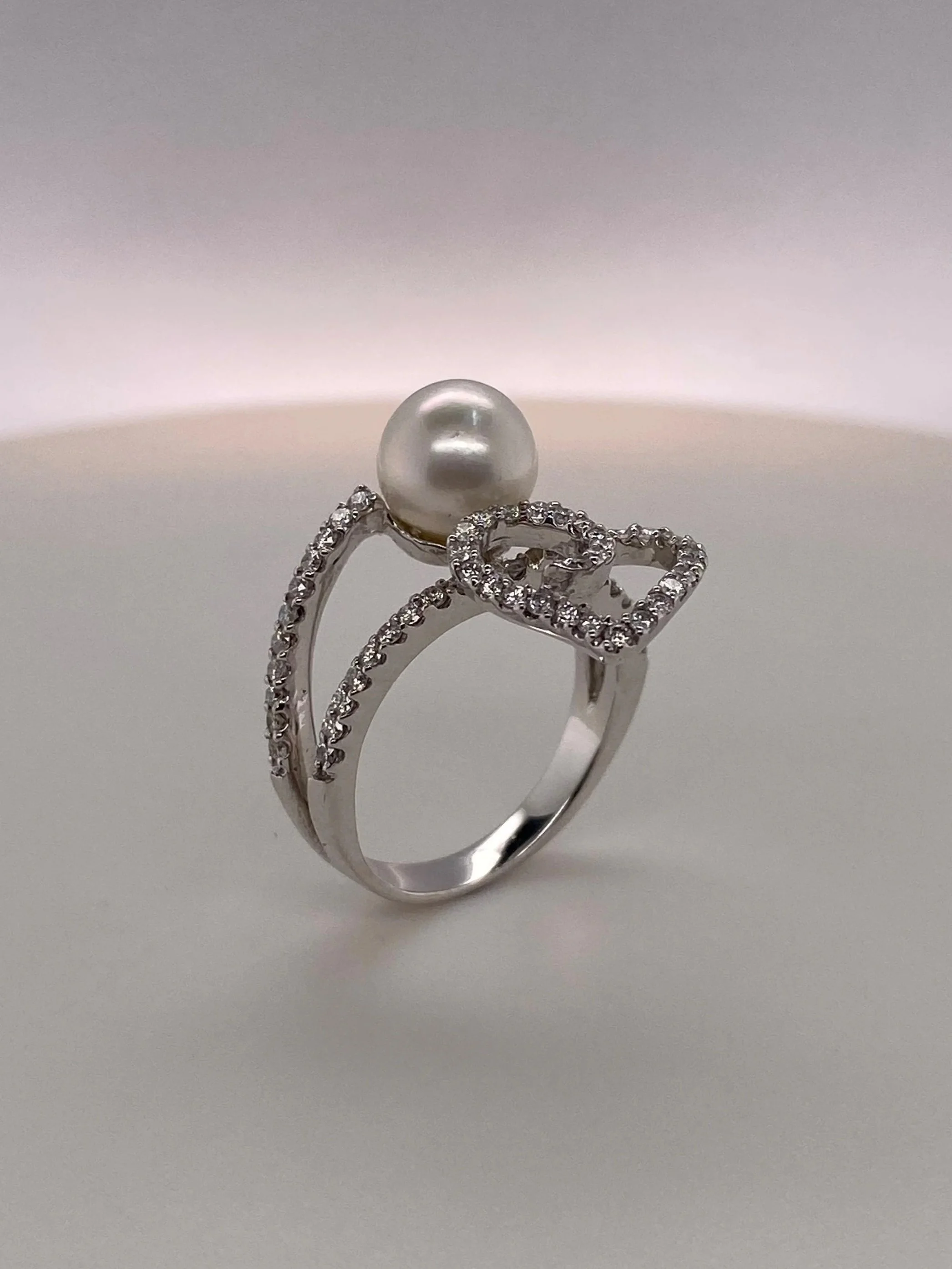 18ct+white+gold+FWP+dress+ring.jpg