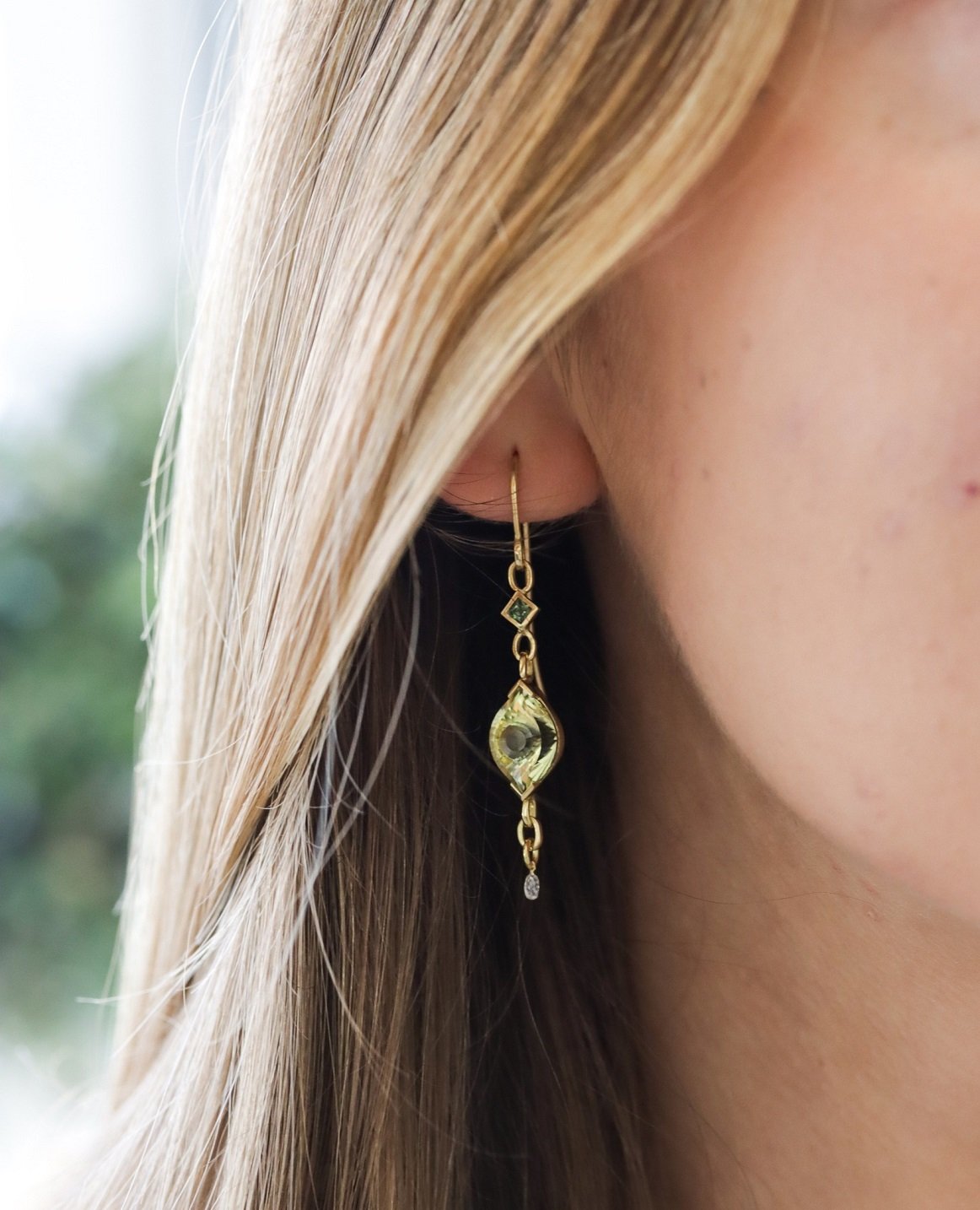 lemon quartz green sapphire briolette diamond earring 160305 on.jpg