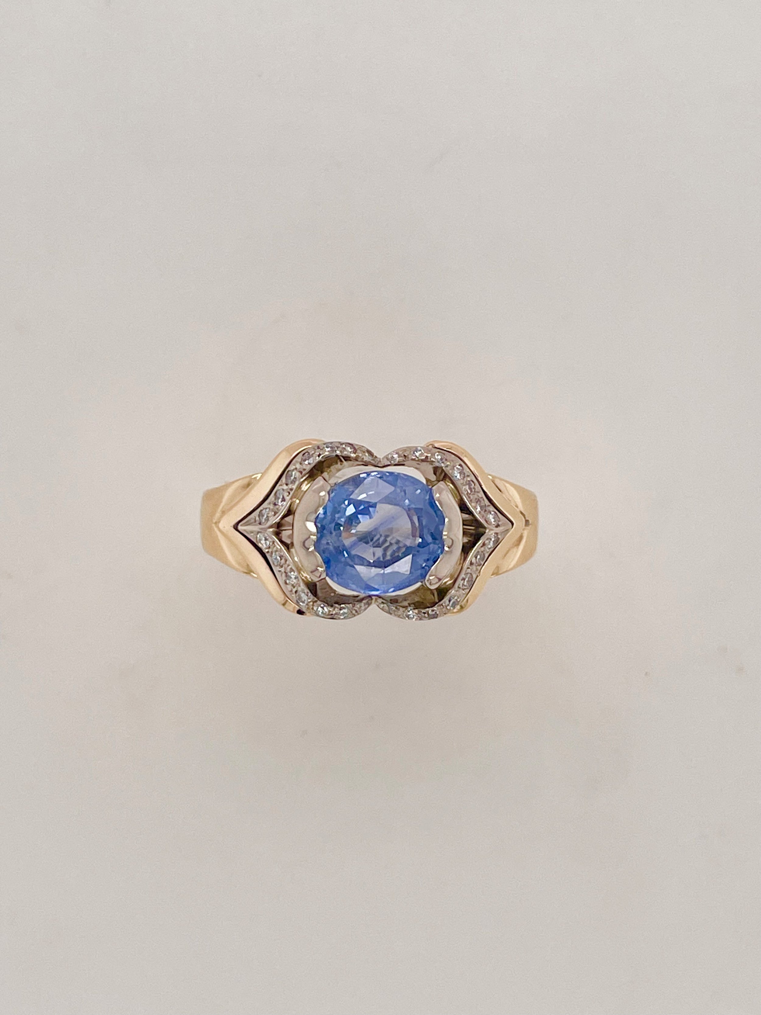 Scalloped Setting Sapphire and Diamond Ring