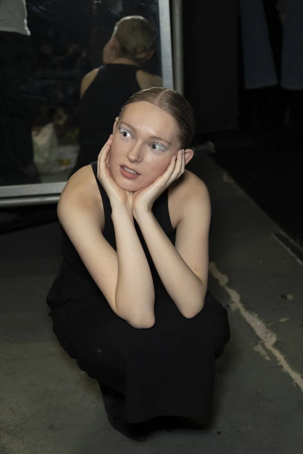 RUNWAY27_Nov2022_Julie Tu_006.jpg