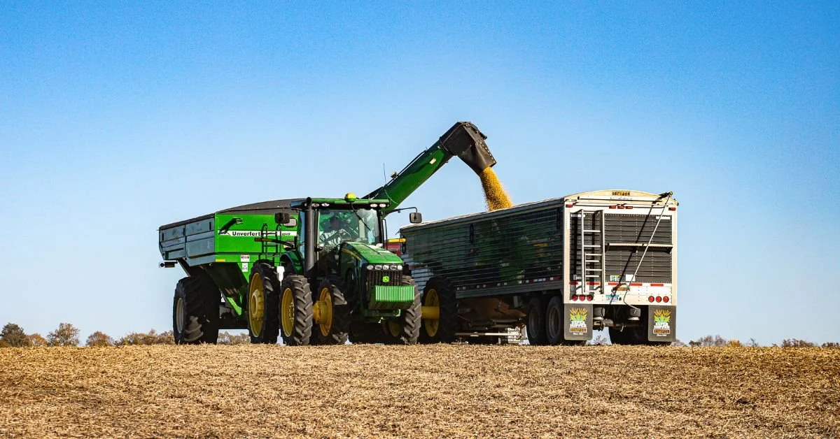 Smart Bidding Tactics for Farm Equipment Auctions