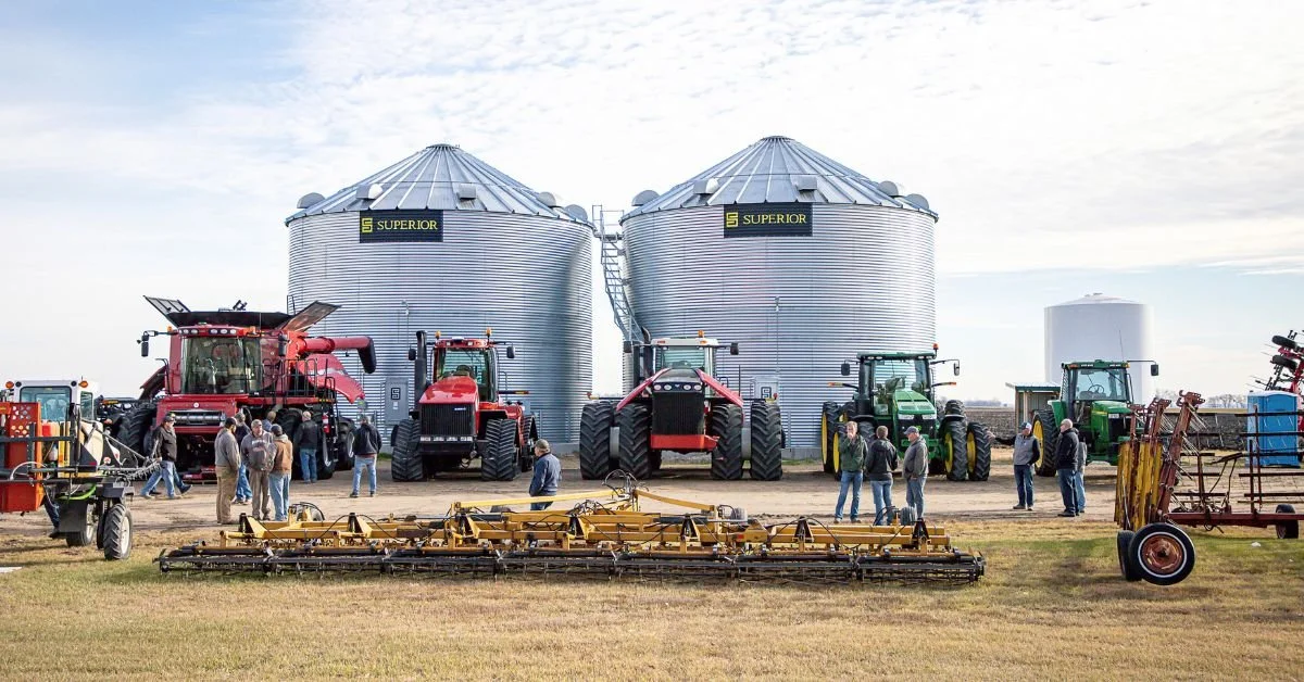 Smart Bidding Tactics for Farm Equipment Auctions