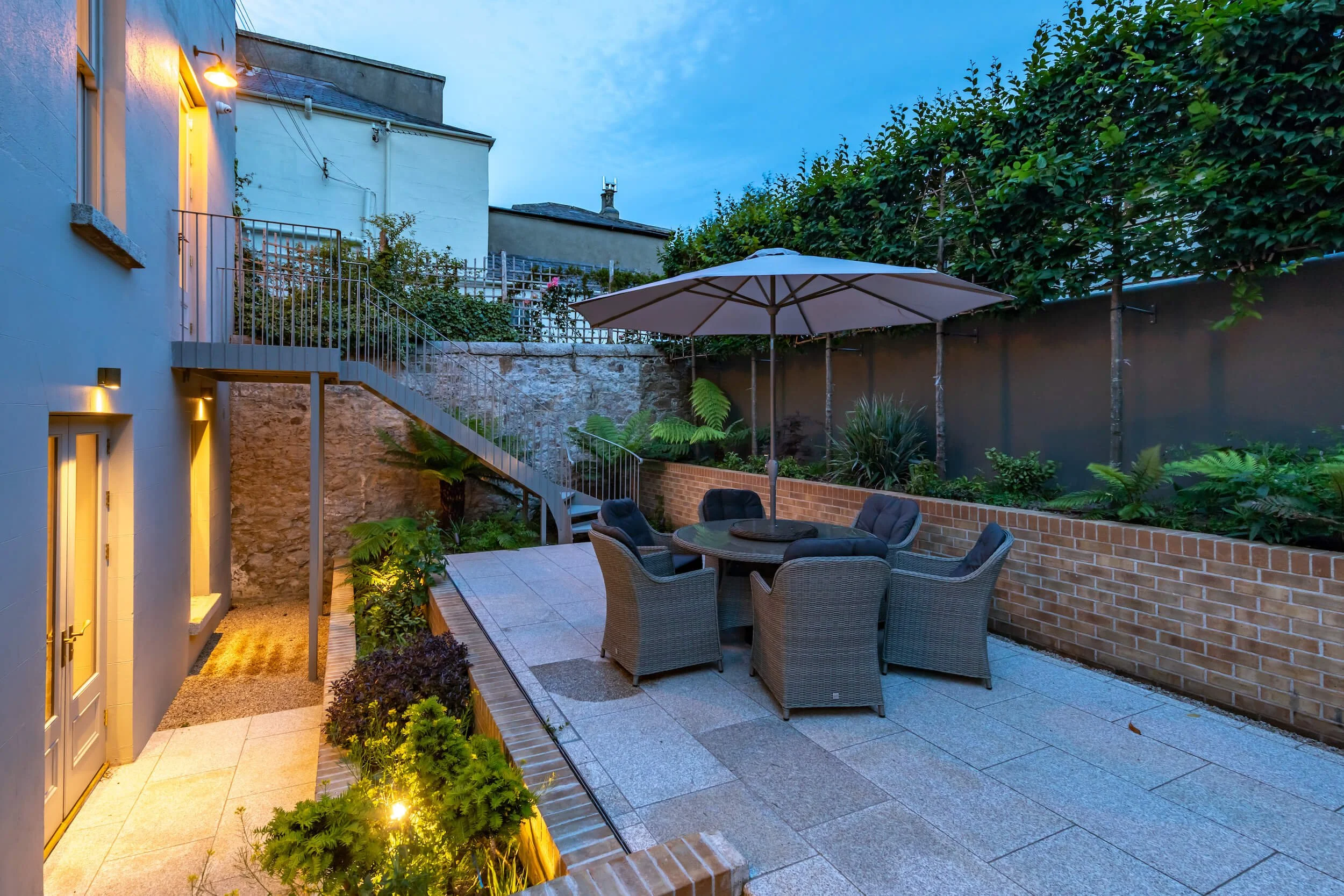 Stay Dalkey Features