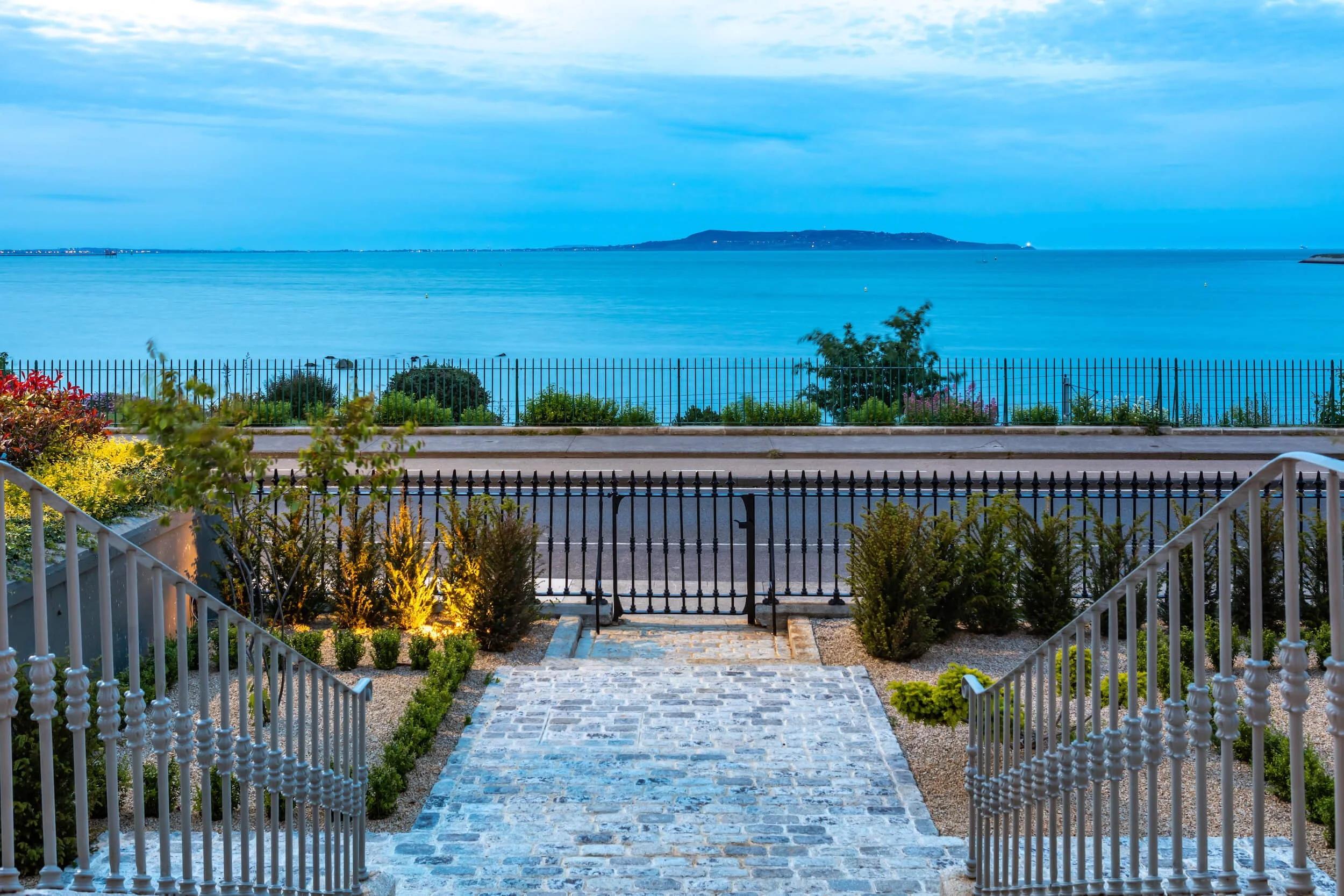 Brighton Terrace Book Now