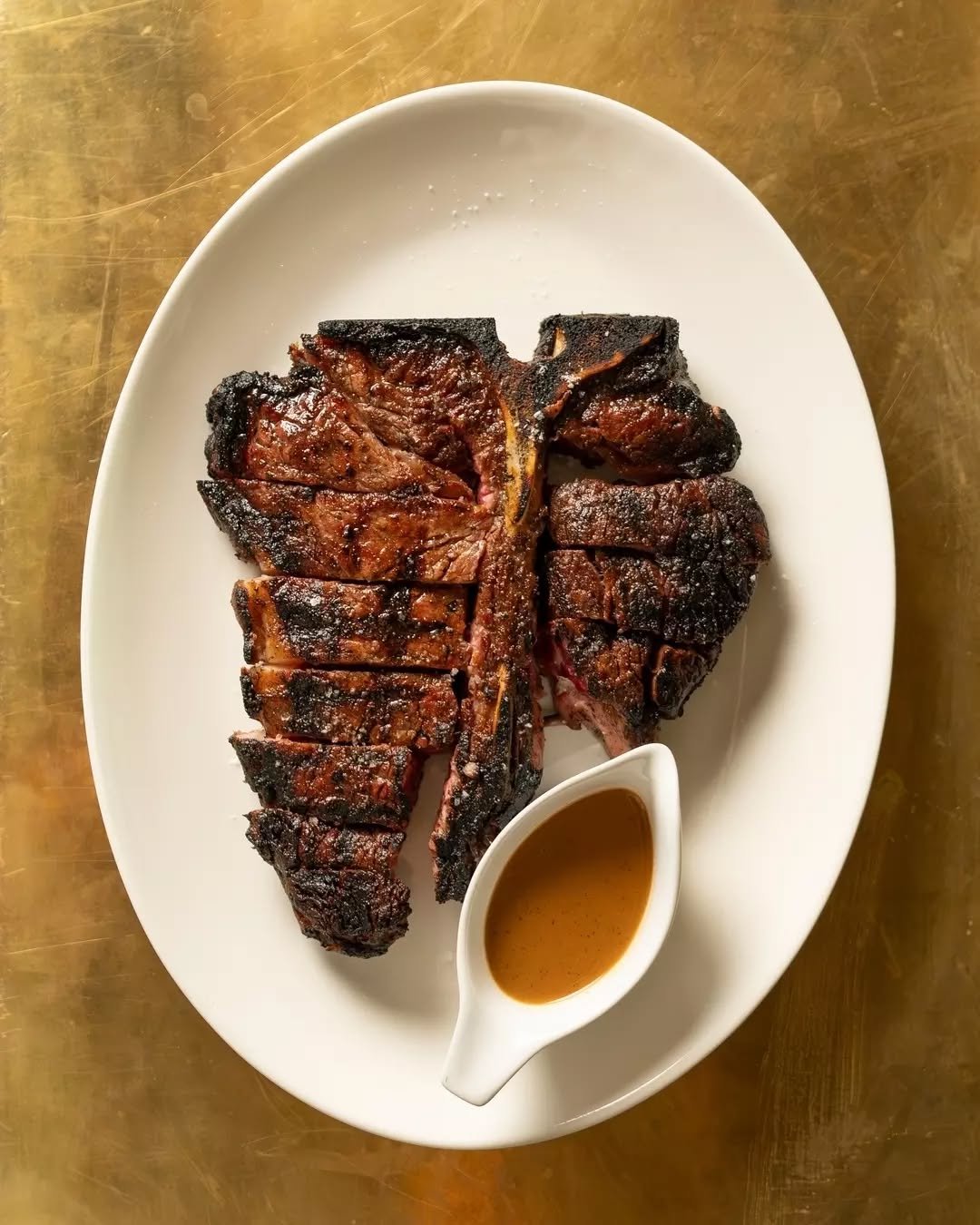 Our signature Riverine 1kg T-bone is built to share. 

But we're never one to judge.

Bon App&eacute;tit.