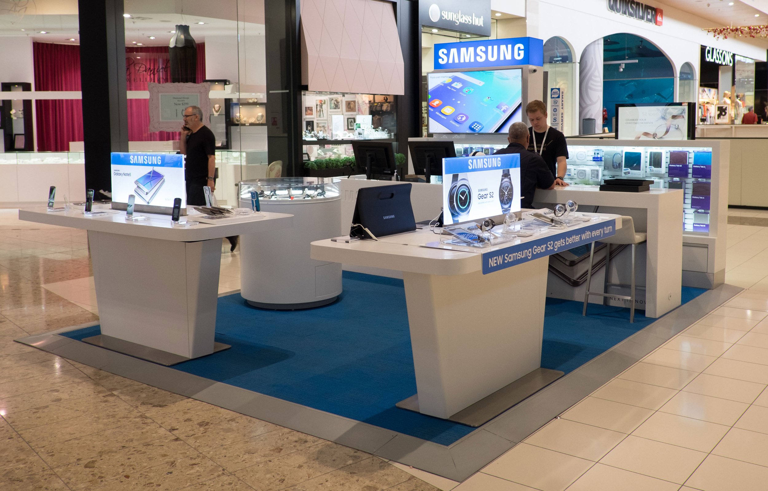 Samsung2.jpg