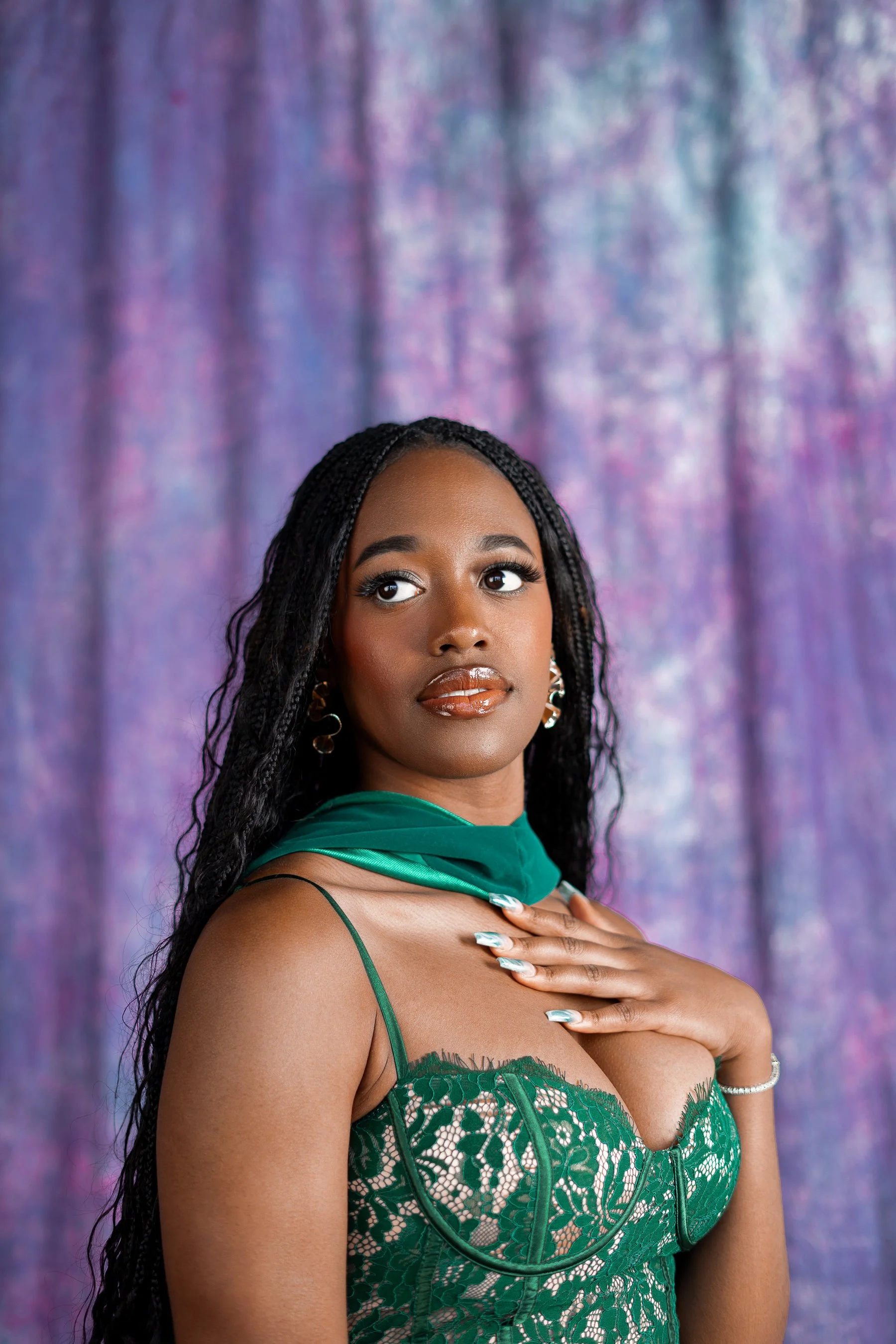 Graduation portrait and photos at Marist College, Vassar College, DCC, Dutchess Community College, SUNY New Paltz, Bard College in Poughkeepsie, NY 