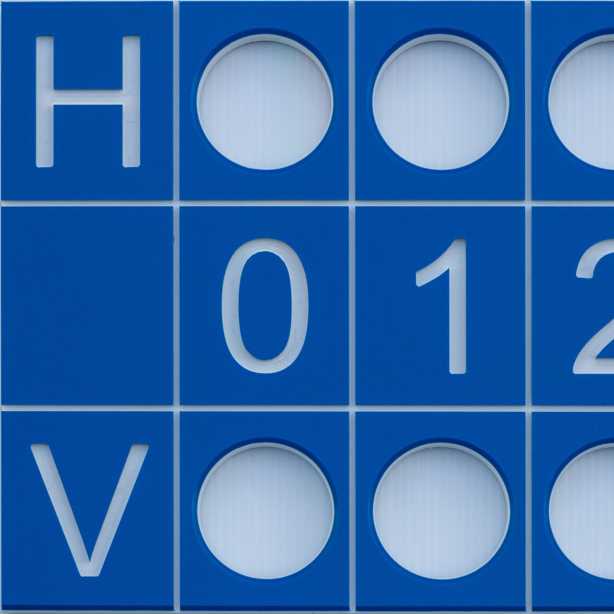 Tennis Scoreboard in Blue