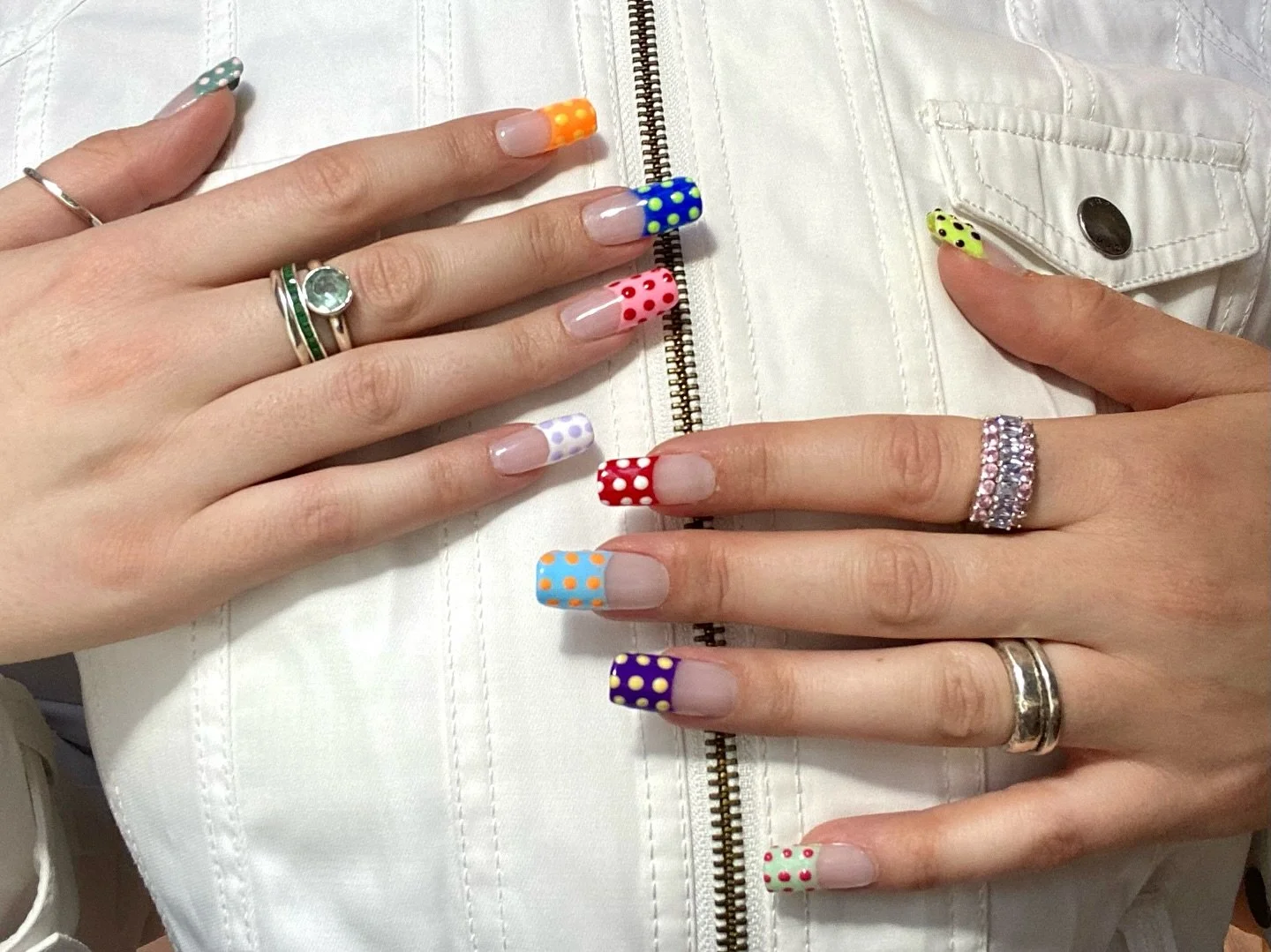 yes I do my own stunts (nails) 
💋

I sell cool stuff: 
www.poppymaycollective.com

☆ ☆ ☆
#poppymaycollective #smallbusiness #handmade #vintage #thrifted  #london #crochet #knitting #fashion #instagram #styling #stylist #blog #nails #nailsart