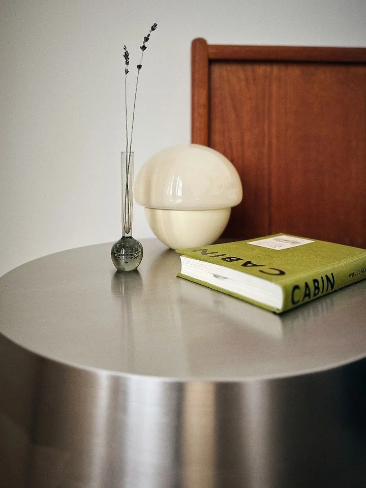 Today&rsquo;s about tying up loose ends and pushing a few projects closer to the finish line. Also finally taking a minute to organize my own bedside table lol , snapped a shot while I was at it. A mix of vintage finds and modern touches, always tryi