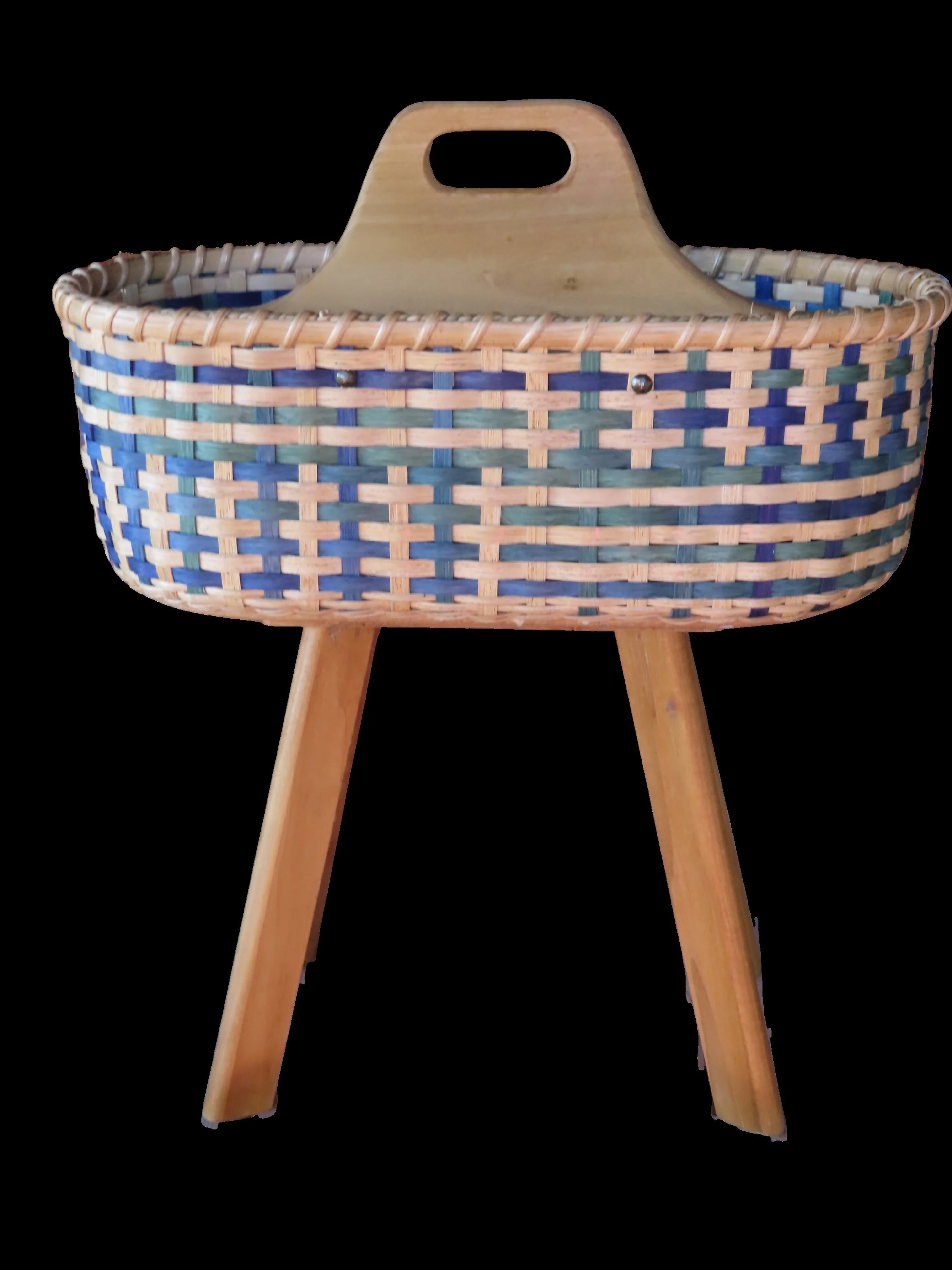 work basket on legs 4.jpg