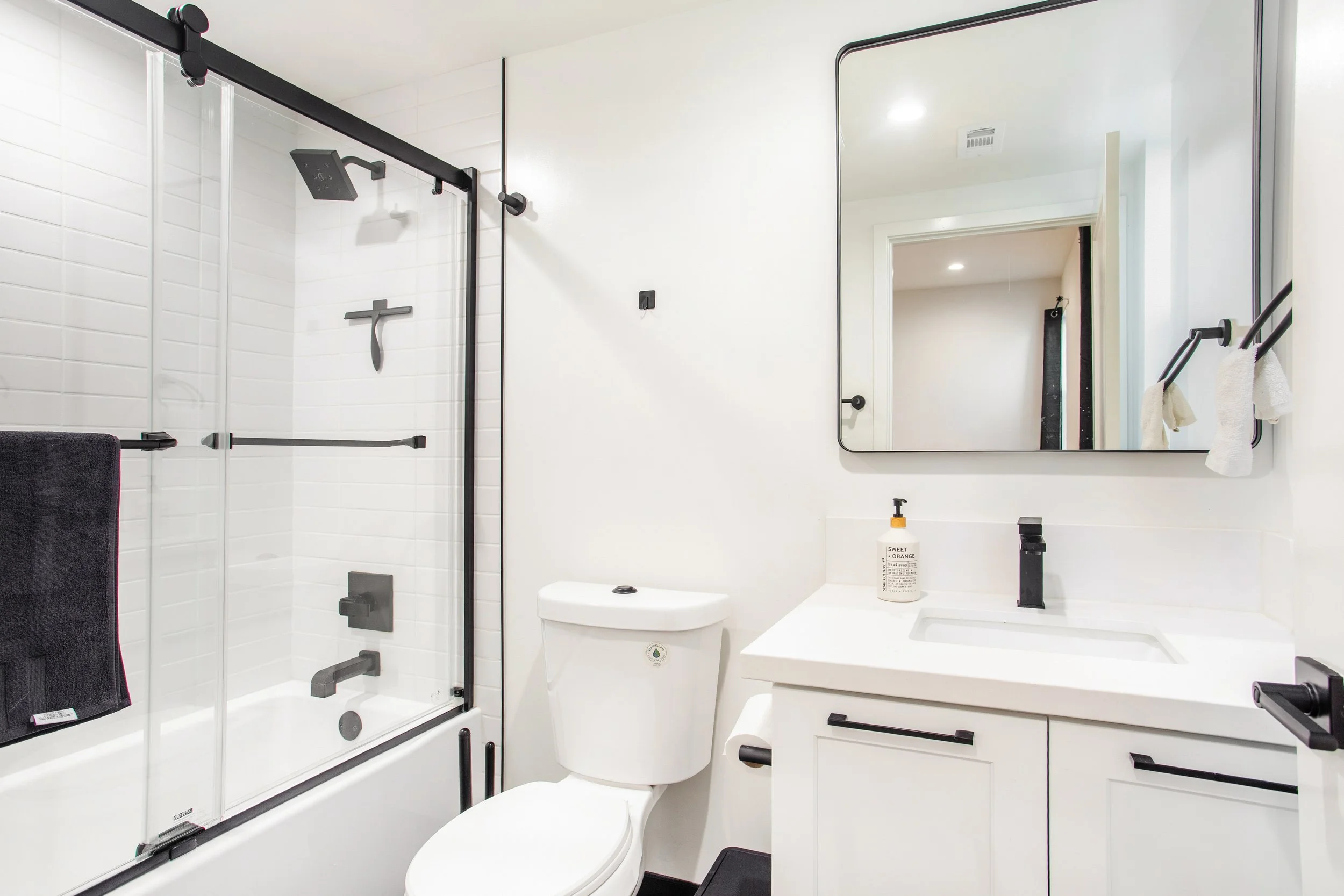 819bcf90-81d0-42cf-a16f-fbd5c03378e5 - 041.jpg