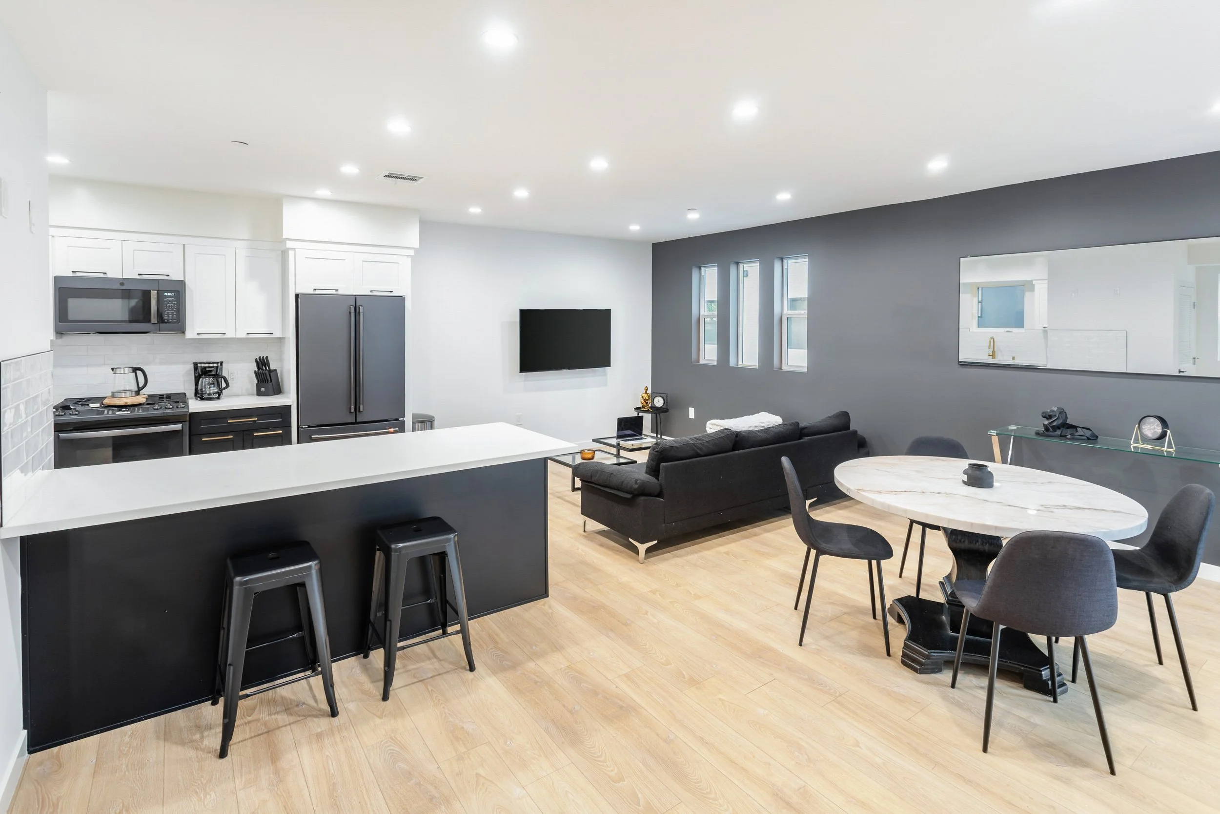 819bcf90-81d0-42cf-a16f-fbd5c03378e5 - 043.jpg