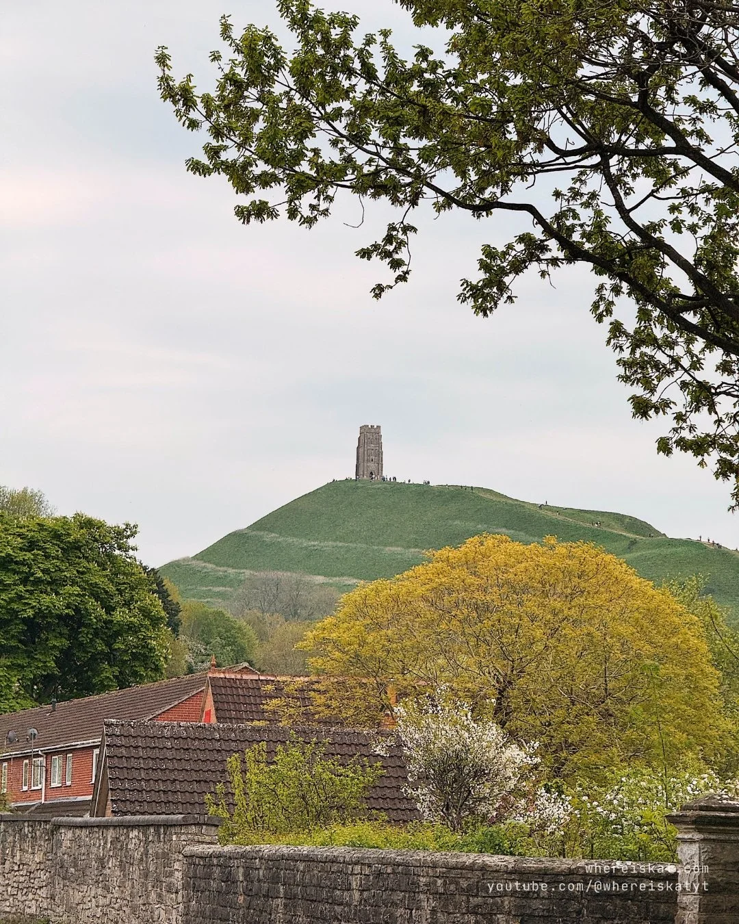 glastonbury travel guide.jpg