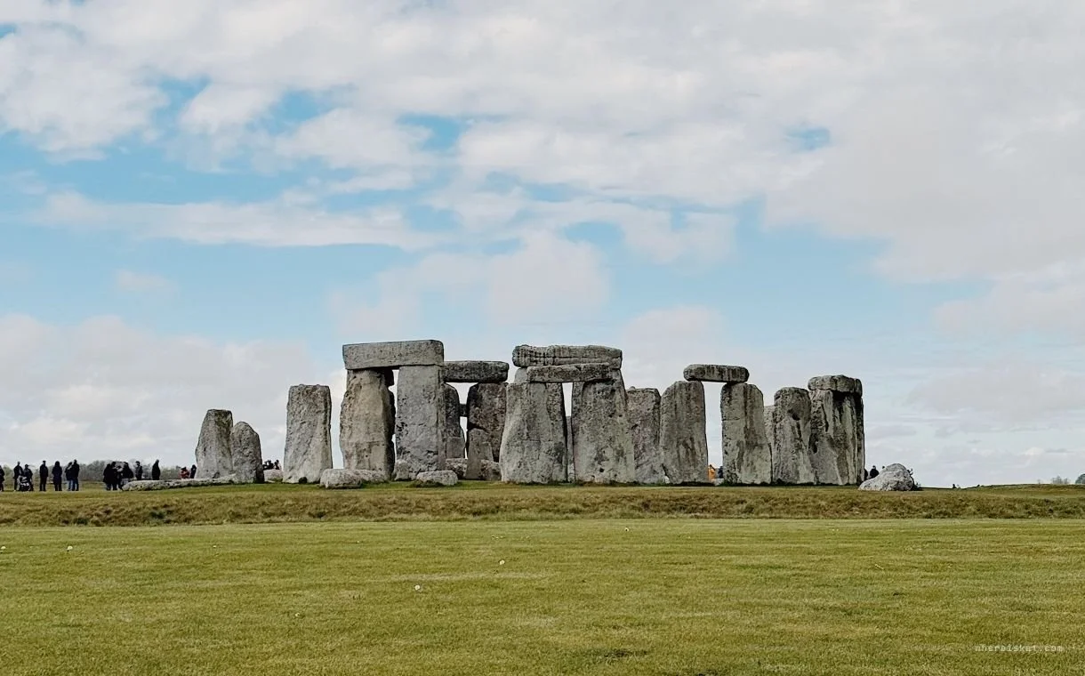 Day trips from Bath (Glastonbury &amp; Stonehenge)
