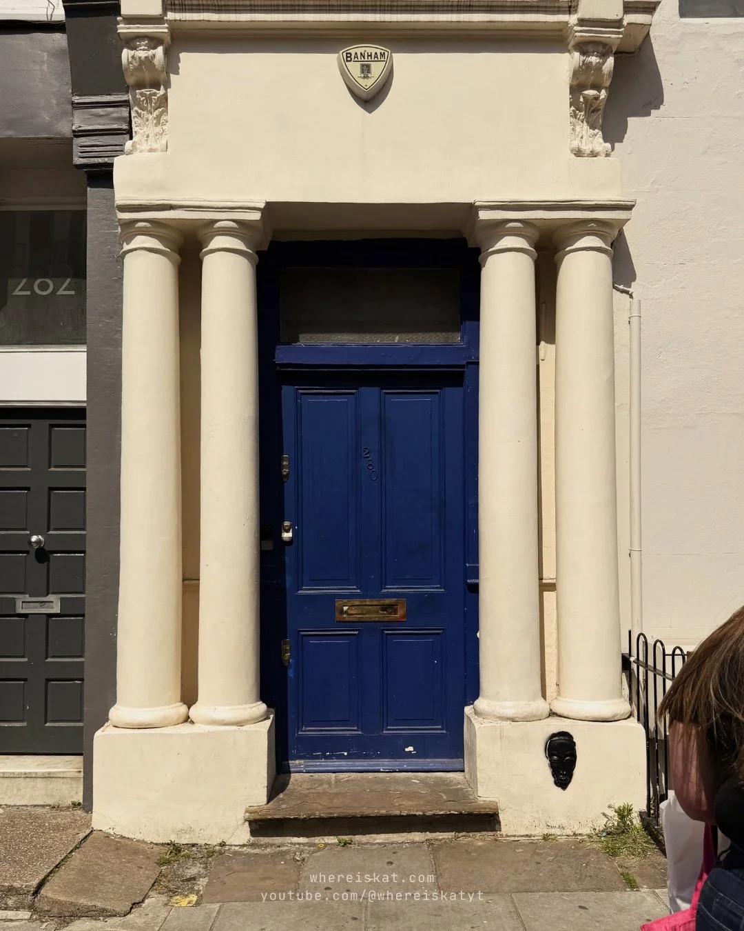 notting hill blue door.jpg
