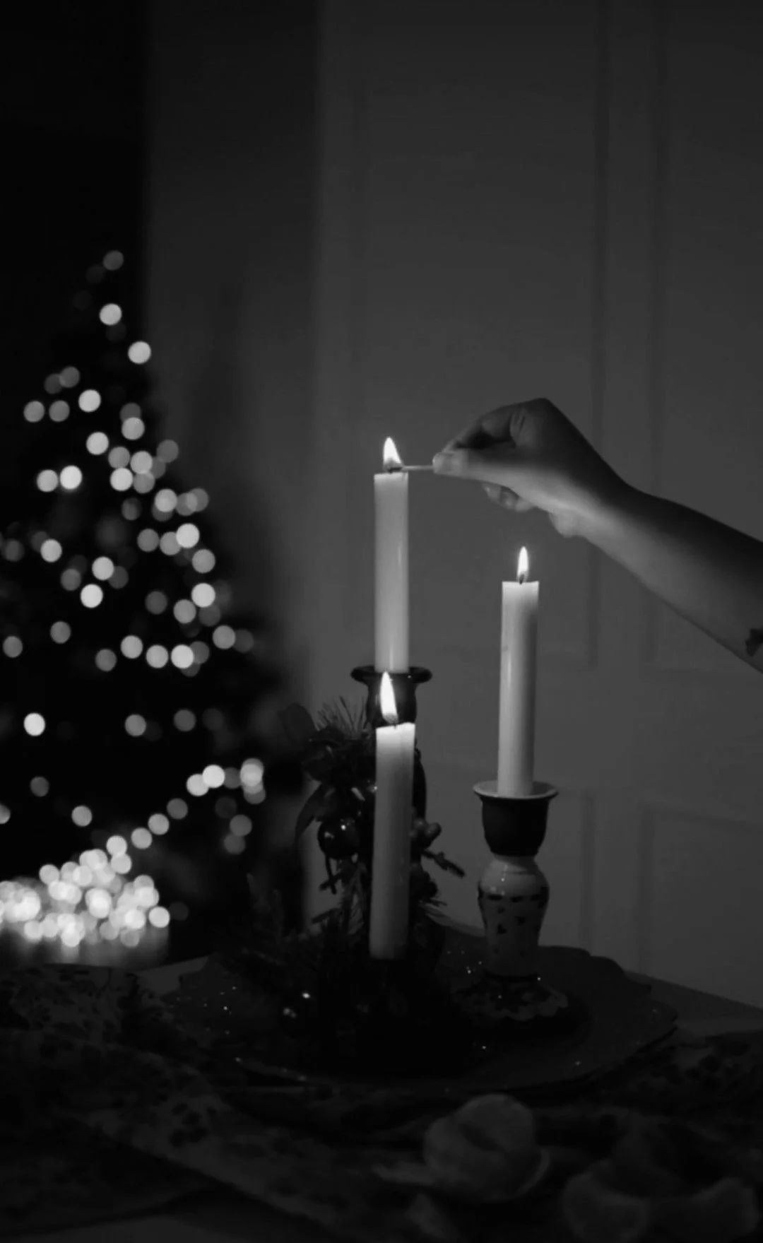 10 Meaningful Ways to Honor a Passed Loved One During the Holiday Season