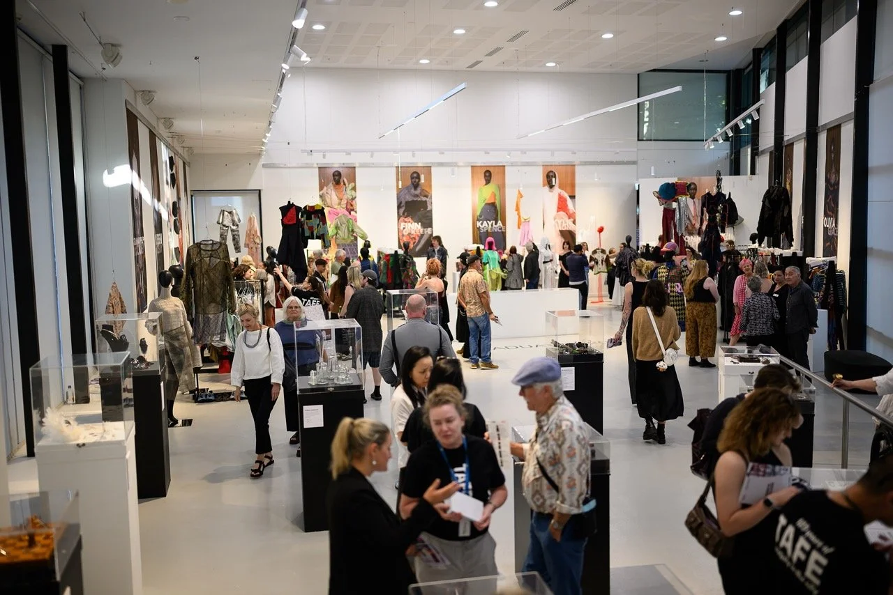 ZZ9_3638_2 Large.jpeg