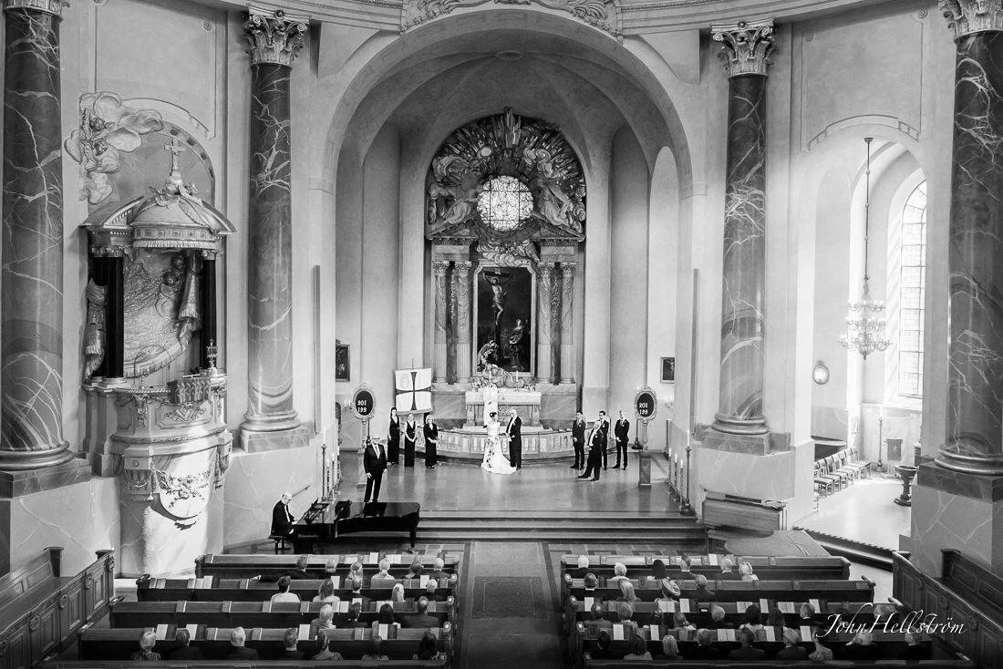 Brollopsfotograf Stockholm Hedvig Eleonora kyrka