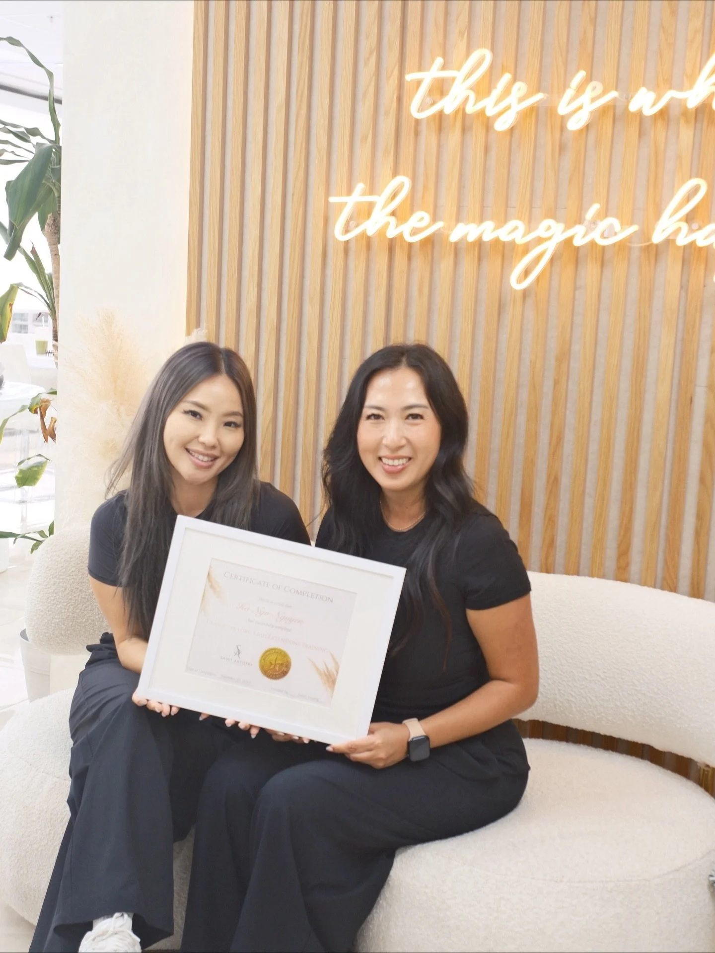 Celebrating a fun, successful classic/volume lash extensions training with my sweet student 🥹😍

The first one is always the most challenging but she did so well executing what we went over from day 1! 👏🏻

So proud of your dedication and determina