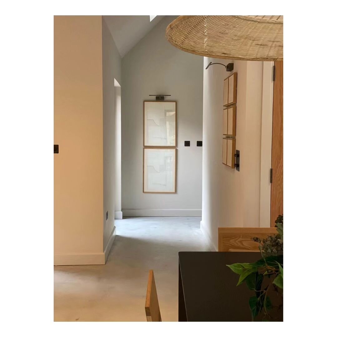 Light and warmth are the two things everyone comments on at our show home project in Finchingfield.

Natural light floods in through the carefully positioned picture windows and skylights, inviting you to explore.

Polished concrete doesn't necessari