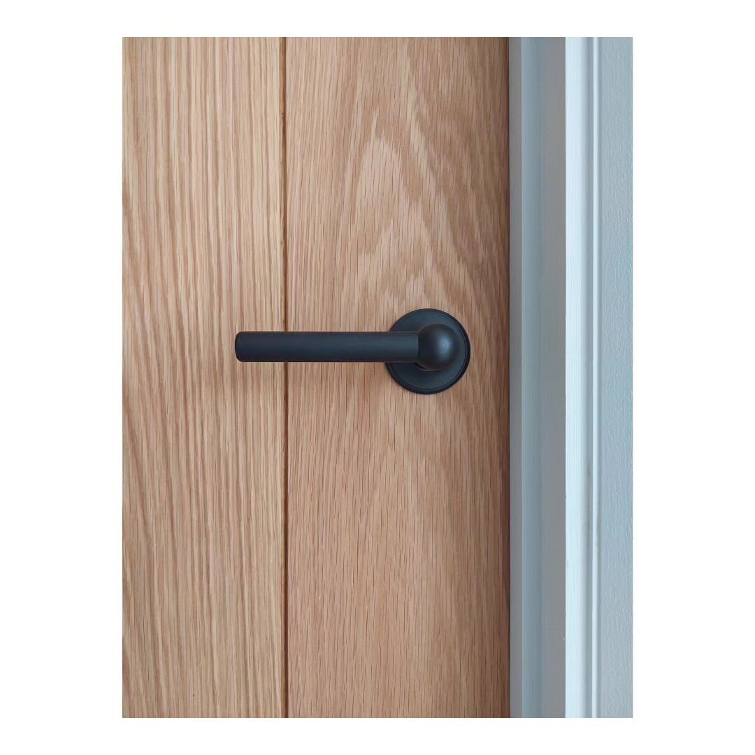 Beautiful oak doors and bronze hardware at Great Wincey Farm, Finchingfield. 

In any interior project, but particularly if you're starting from scratch or renovating an entire property, it really is worth investing in your hardware, even if you just