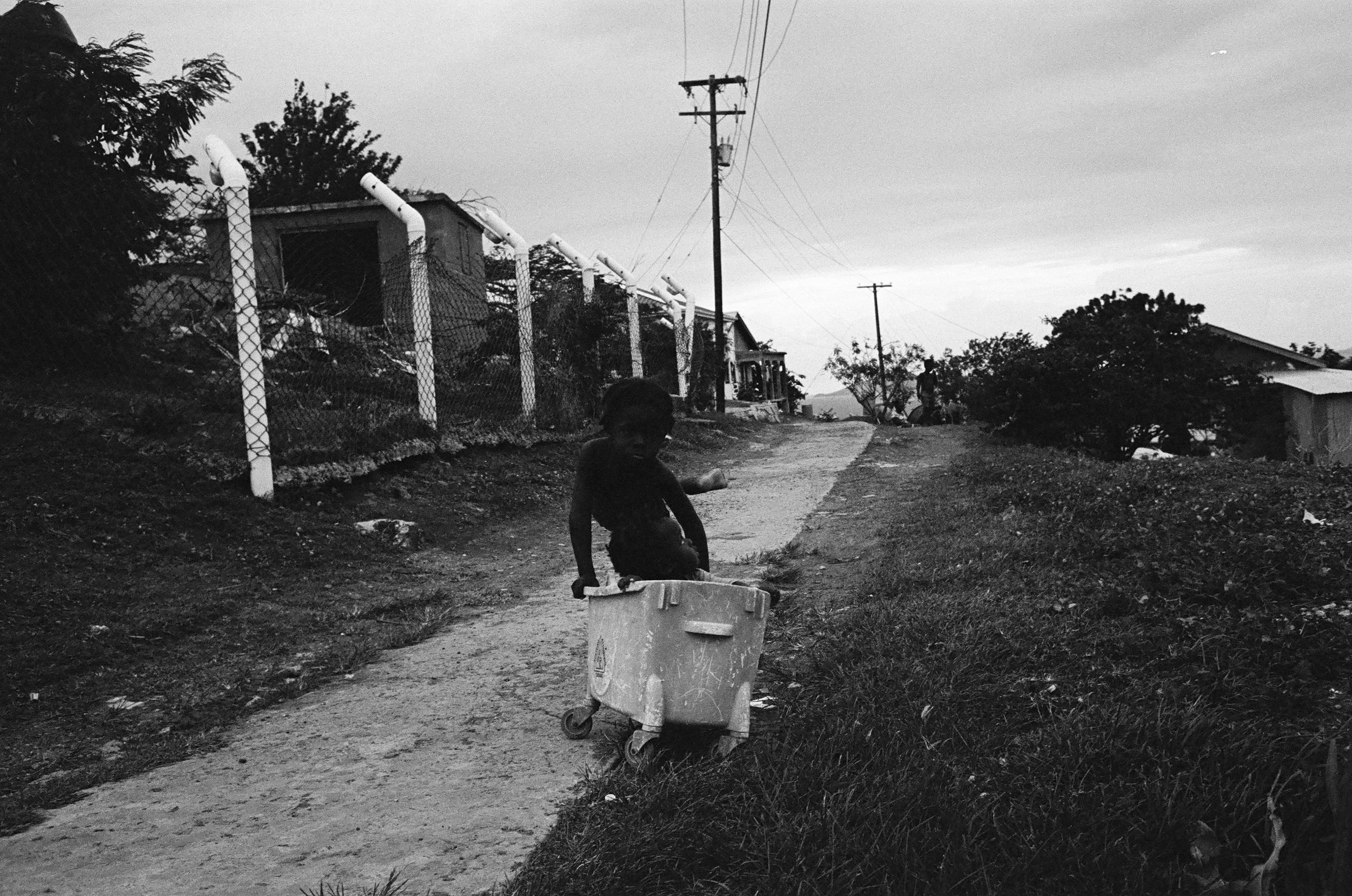 LucasKehus-20251210-0014, FILM-Roll#177.jpg