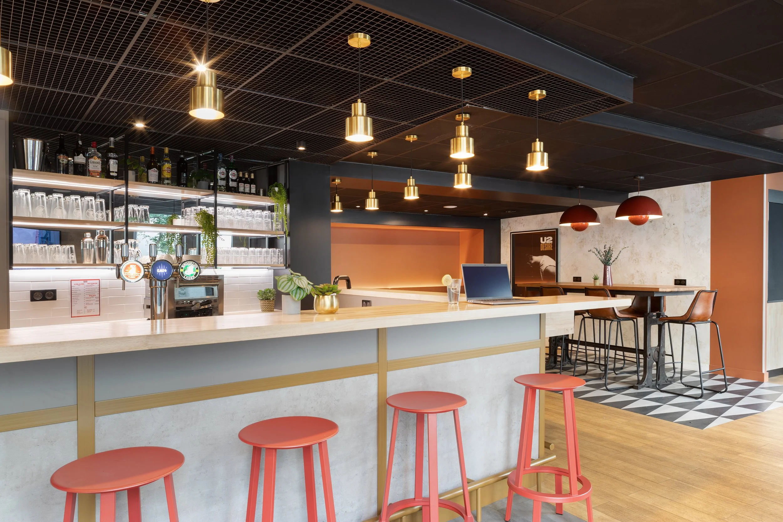 ibis-davout-5477 web (retouché).jpg