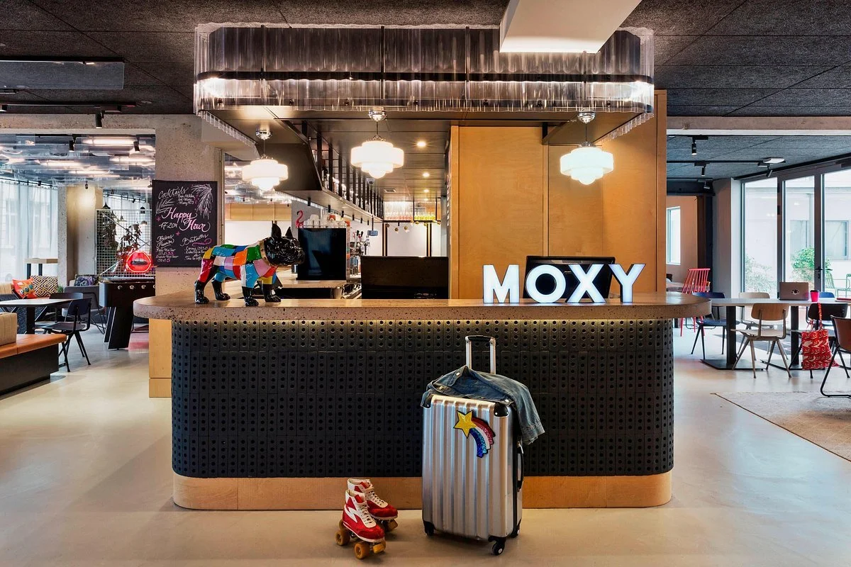 lobby (1).jpg