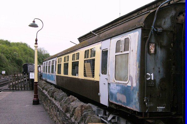  The progress on the external repaint of 4058 can be seen in May 2008, with the new livery of chocolate and cream contrasting with the sanded down blue and grey it had worn previously. © J Lanchester 