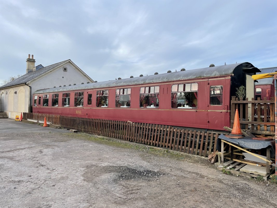 25972 stands next to the Buffet © D Timms