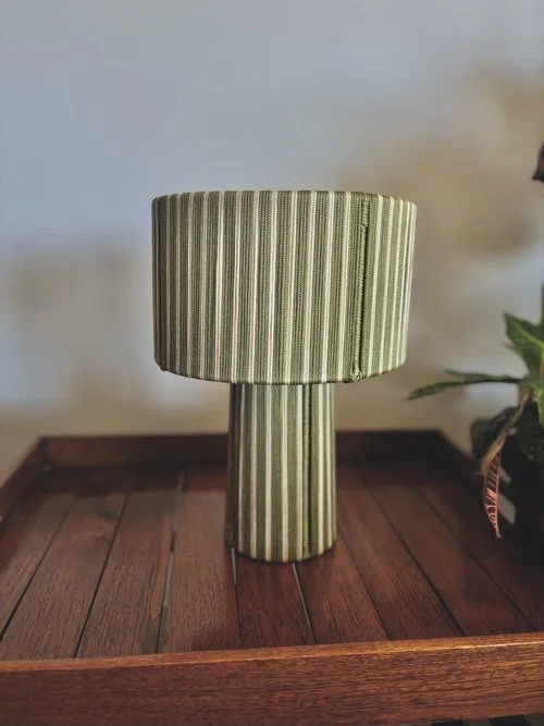 Olivebeige_lamp1 2.jpg