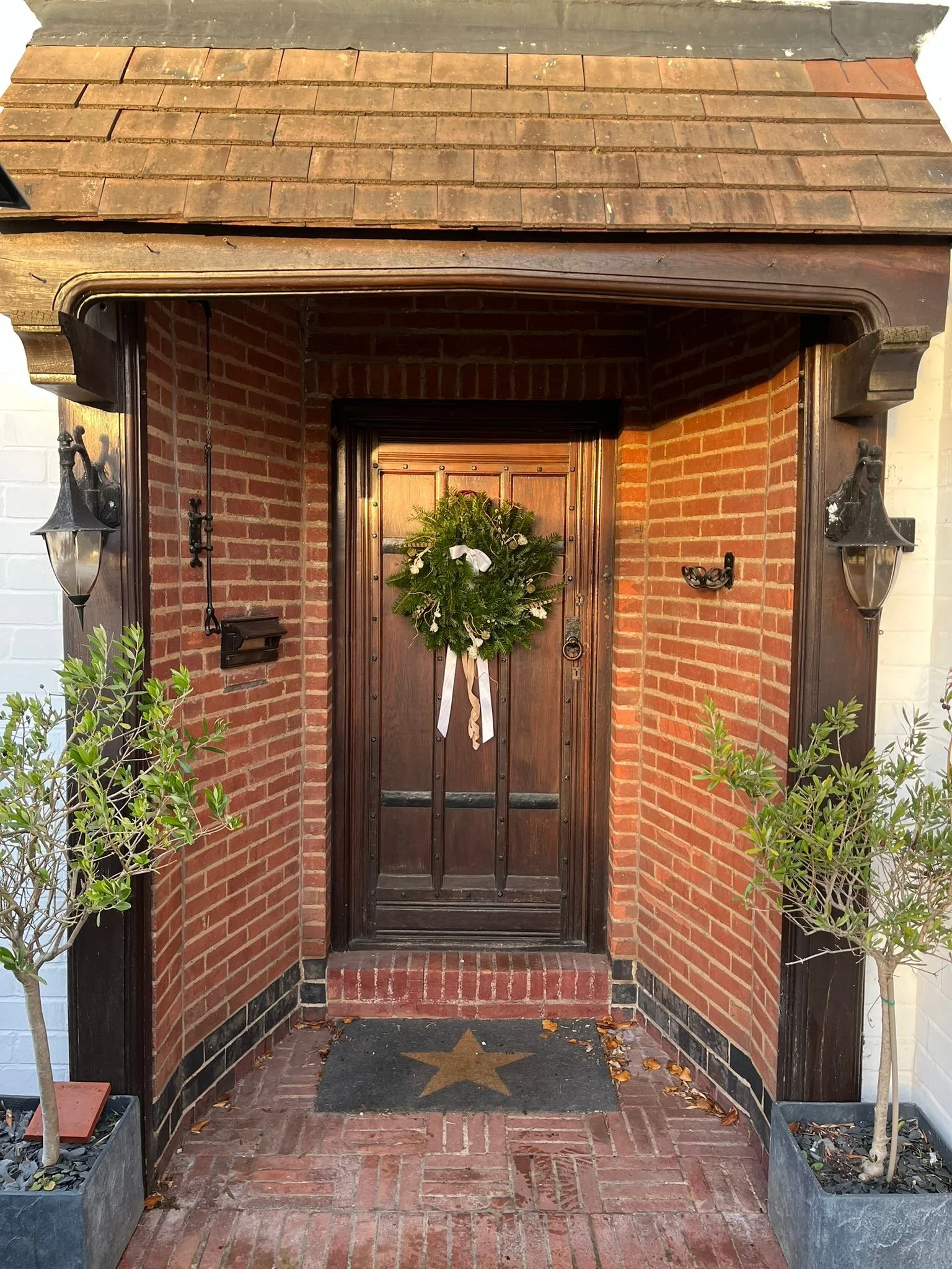 Wreath workshop front door 2024.JPG