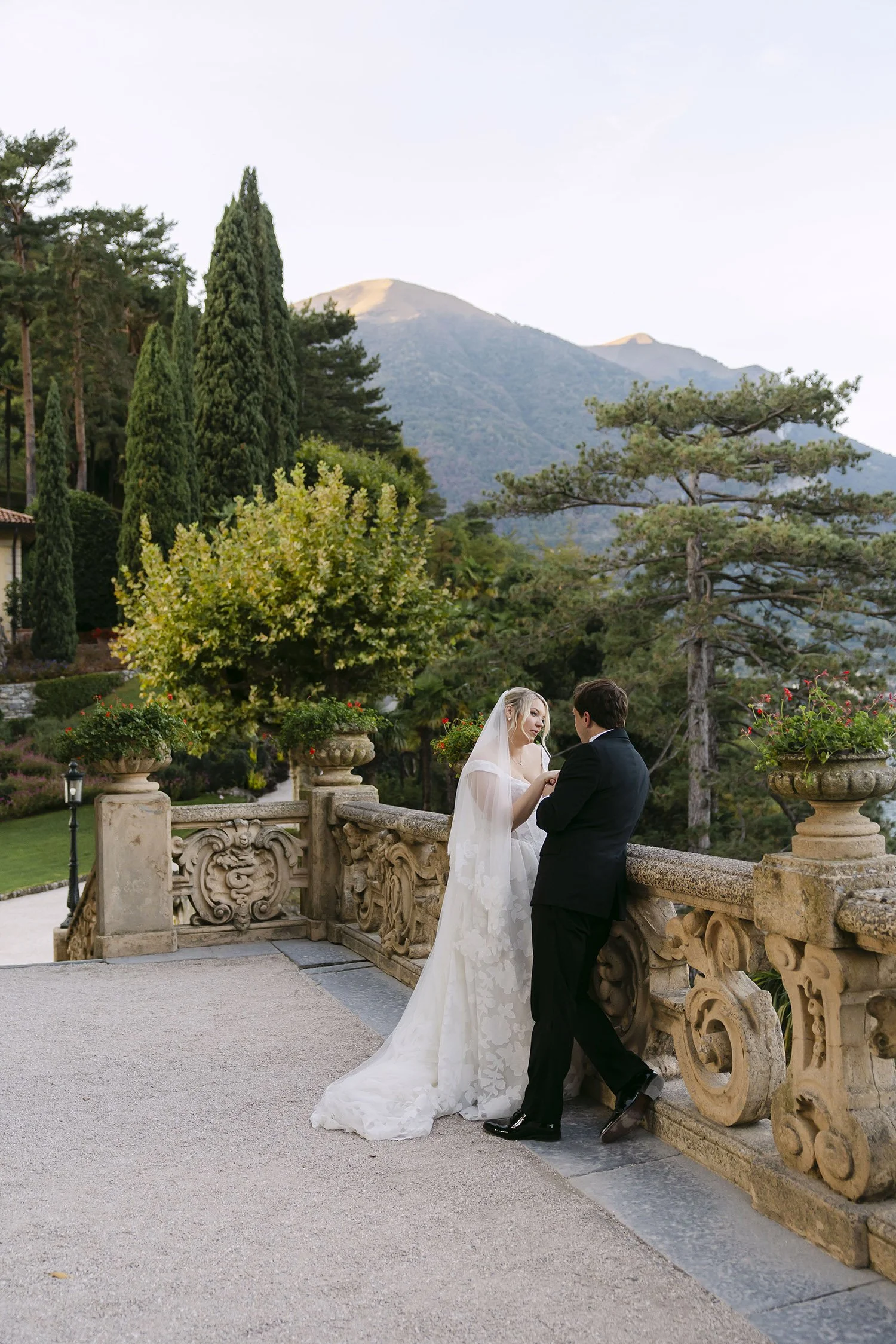 Lake Como elopement photographer - Villa del Balbianello 63.jpg