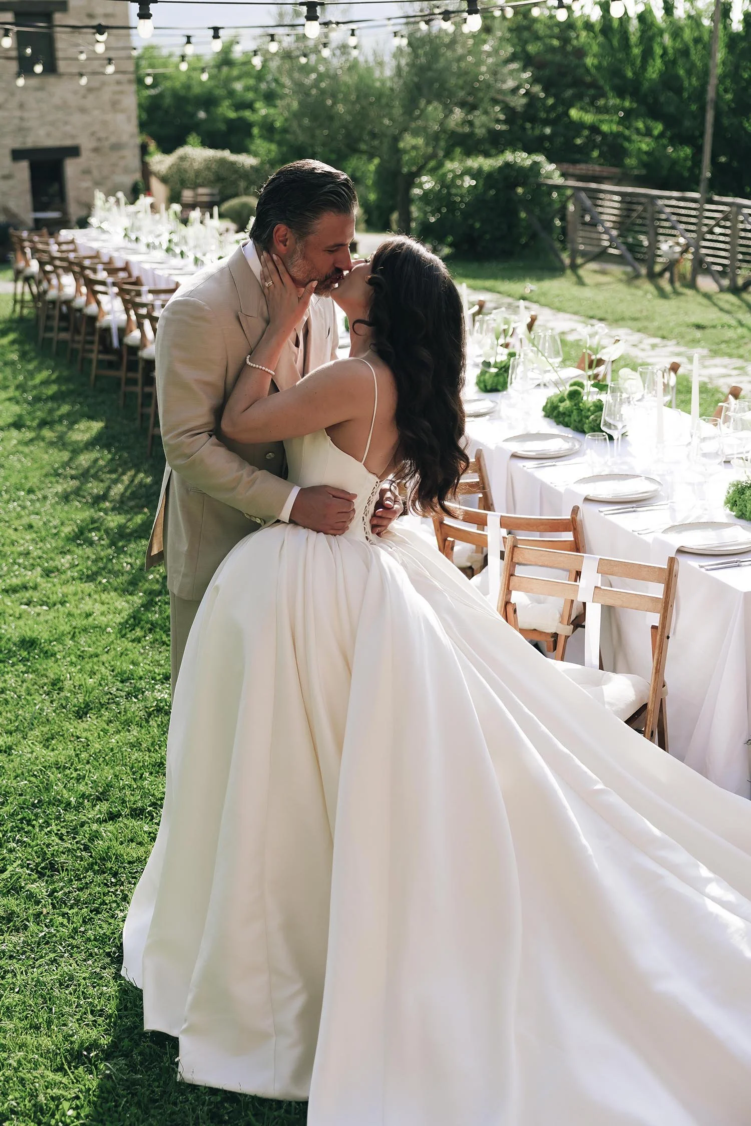 Borgo Castello Panicaglia american wedding in Umbria 00133.jpg