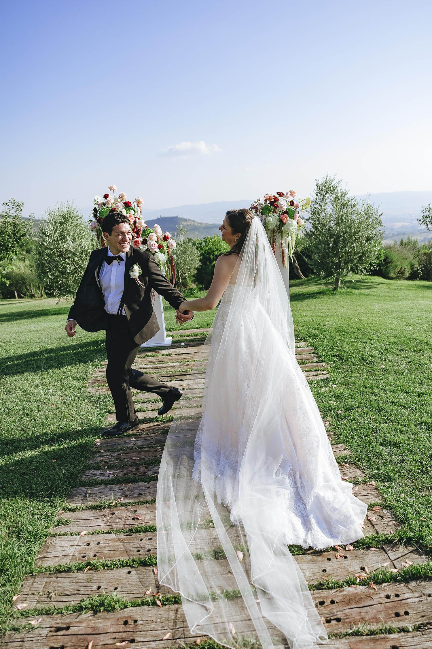 Castello di Petrata destination wedding Joey Rachel 112.jpg