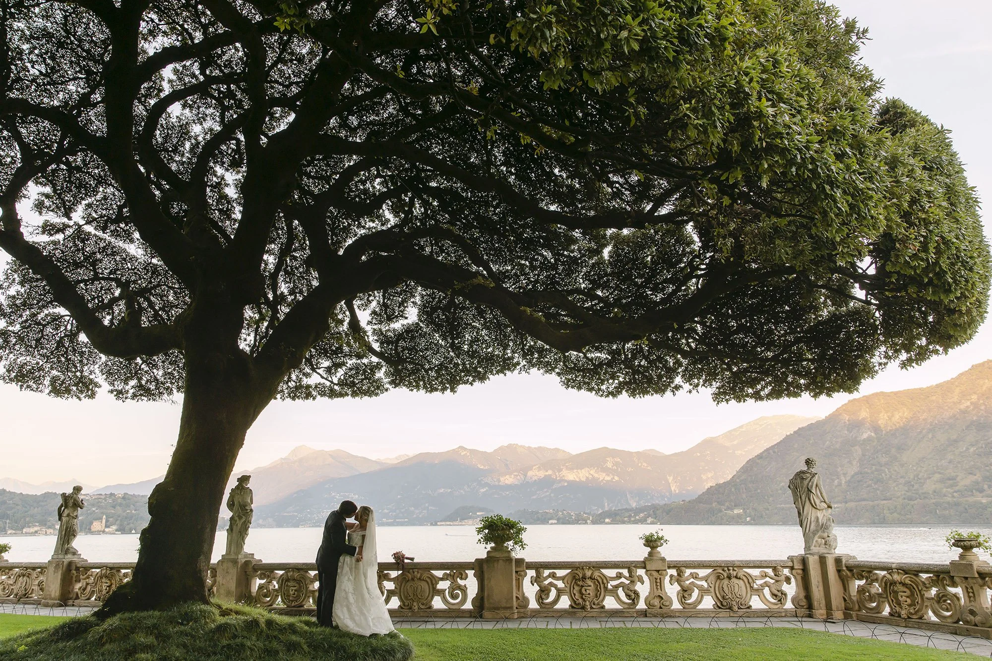 Lake Como elopement photographer - Villa del Balbianello 65.jpg