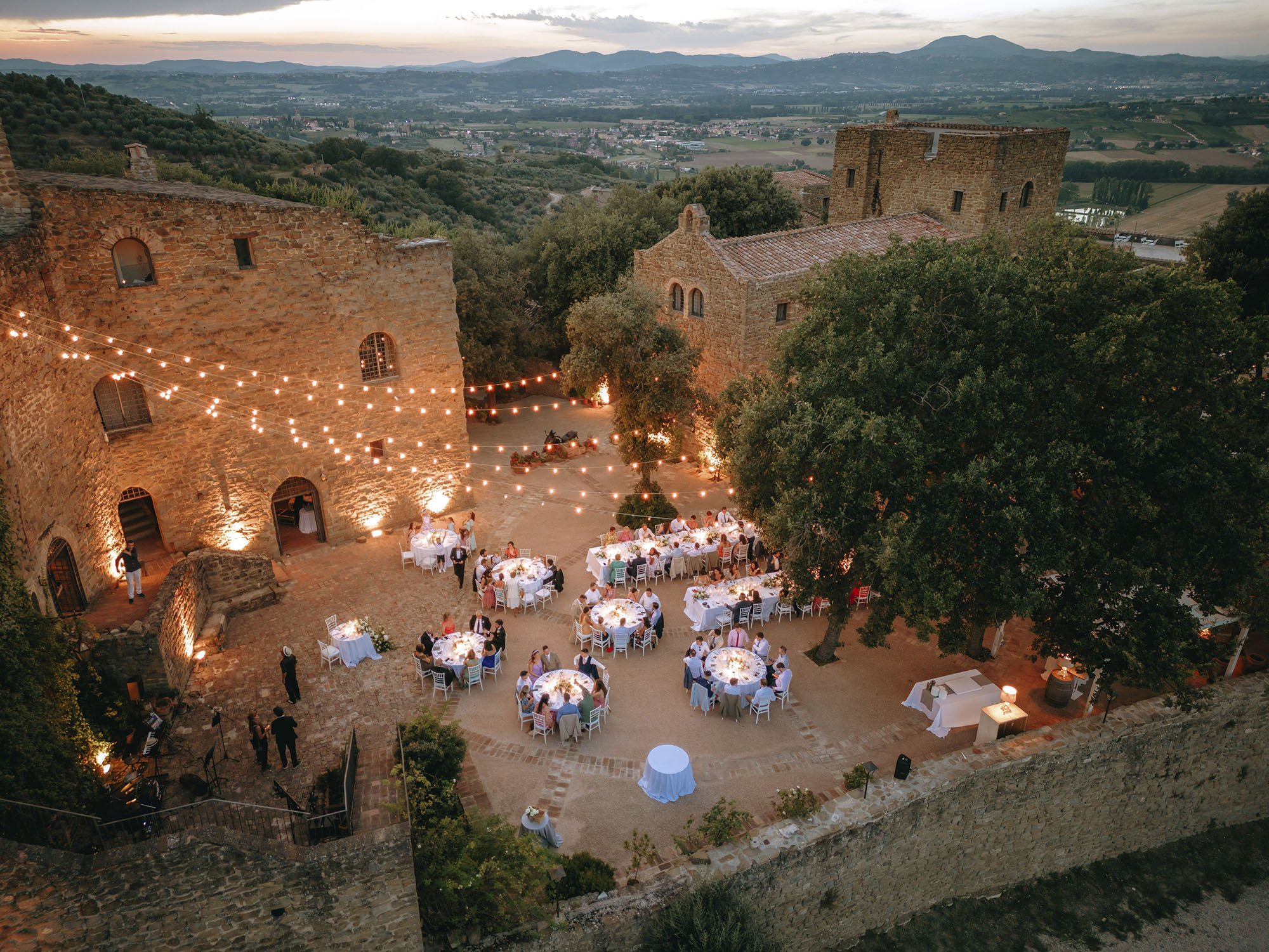 wedding Castello di Rosciano 00121.jpg