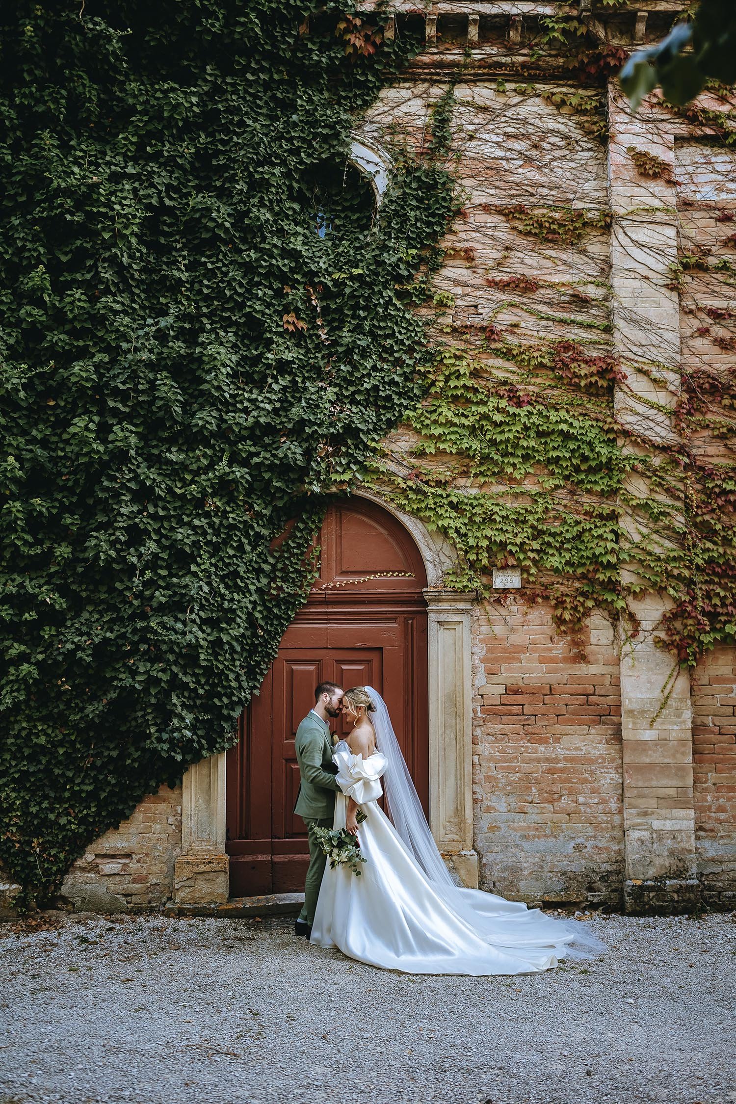 wedding castello Baccaresca umbria 00164.jpg