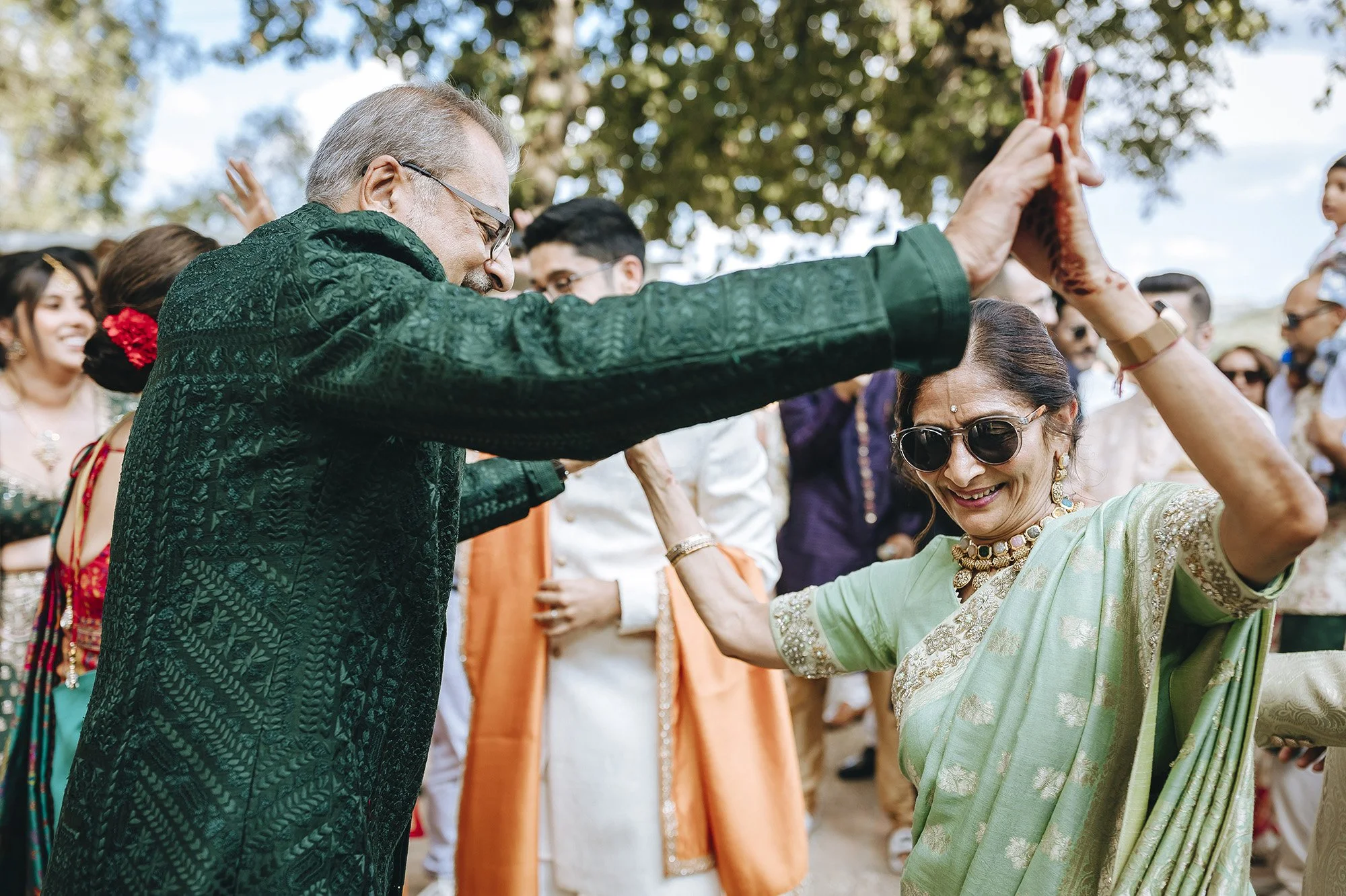 Keval & Dhara 0982.jpg